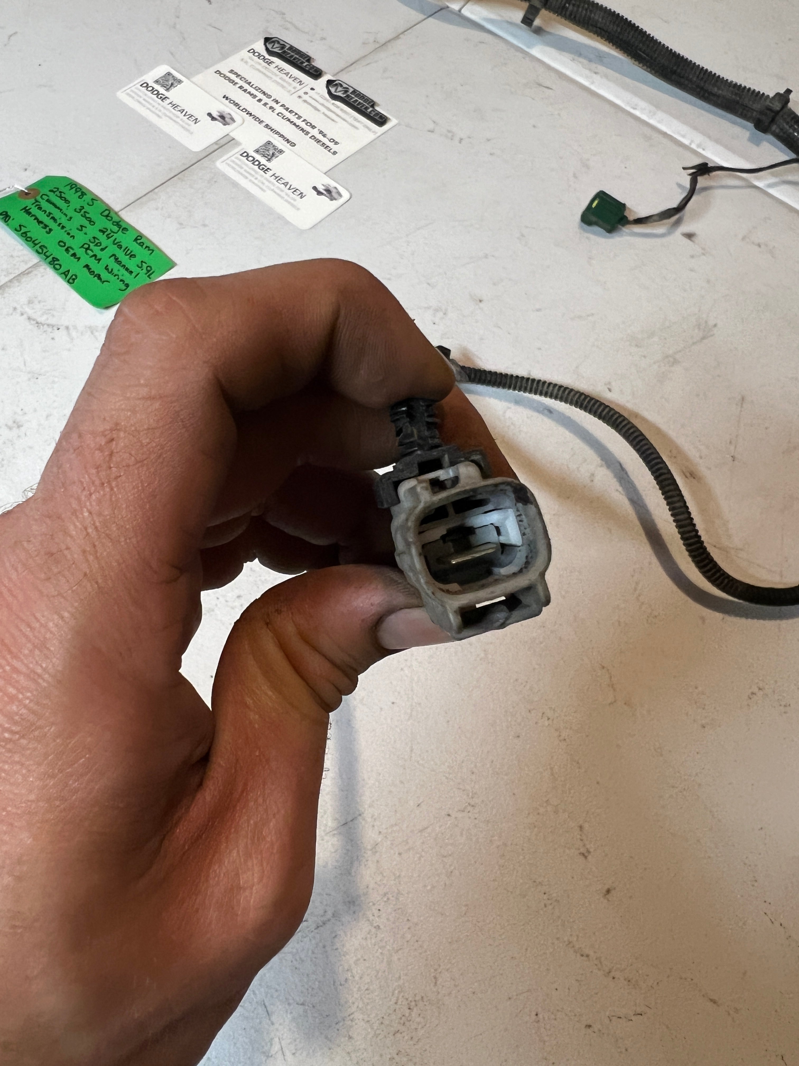 1998.5-1998.5 Dodge Ram 24 Valve 5.9L Cummins Manual PCM Wiring Harness