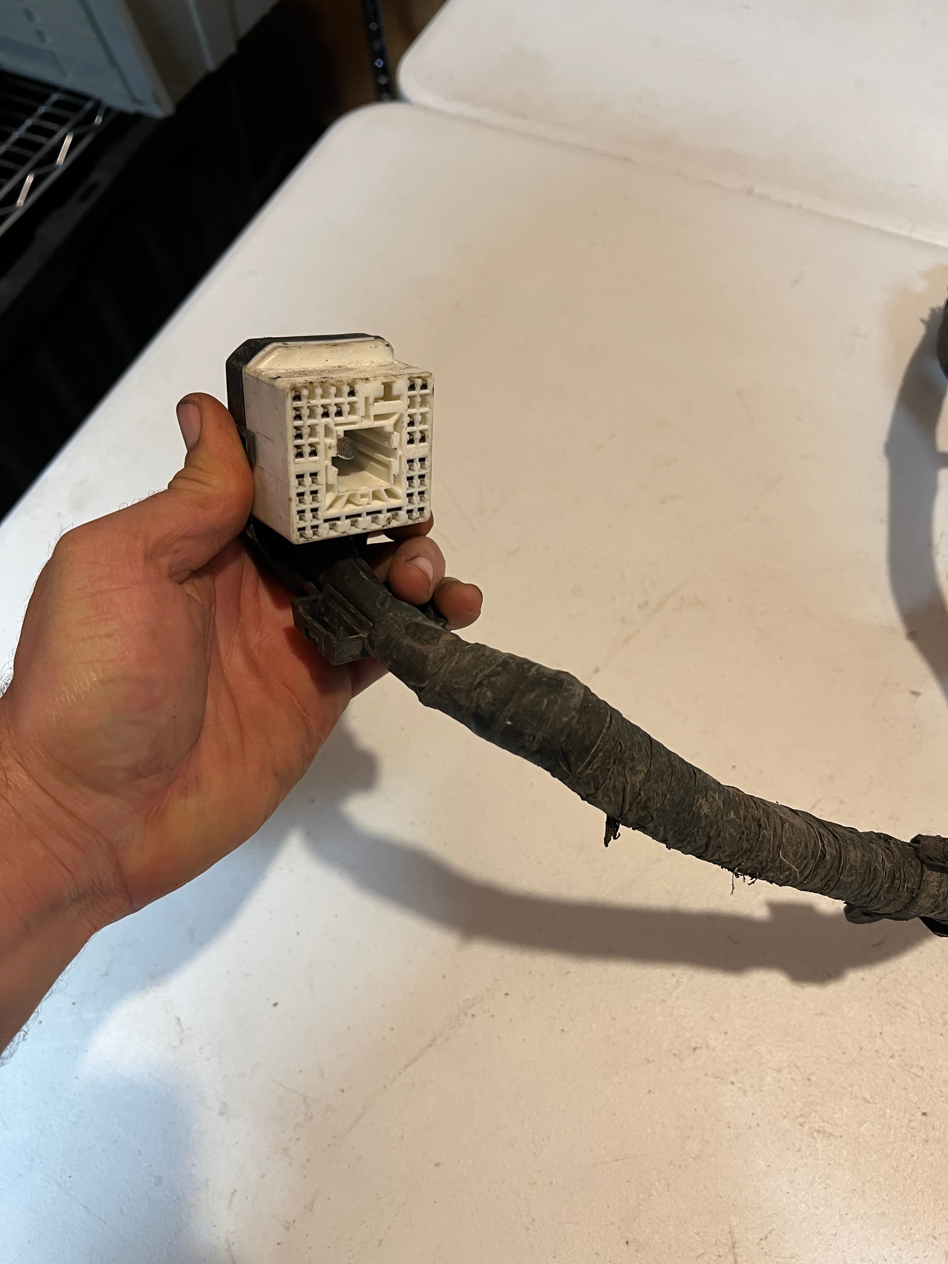 1998.5-1998.5 Dodge Ram 24 Valve 5.9L Cummins Manual PCM Wiring Harness