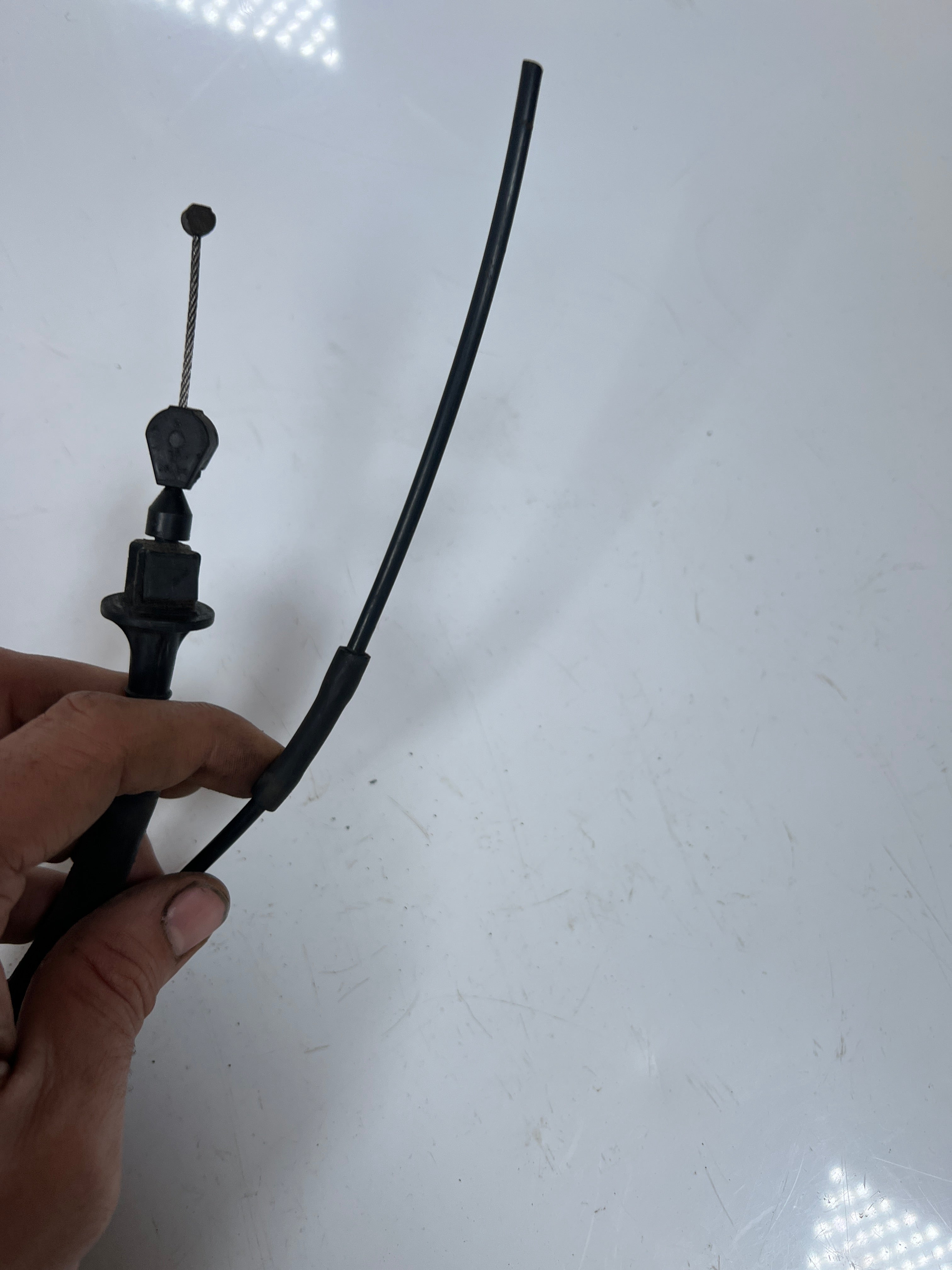 2003-2004 Dodge Ram 5.9L Cummins Cruise Control Cable & Vaccum Line