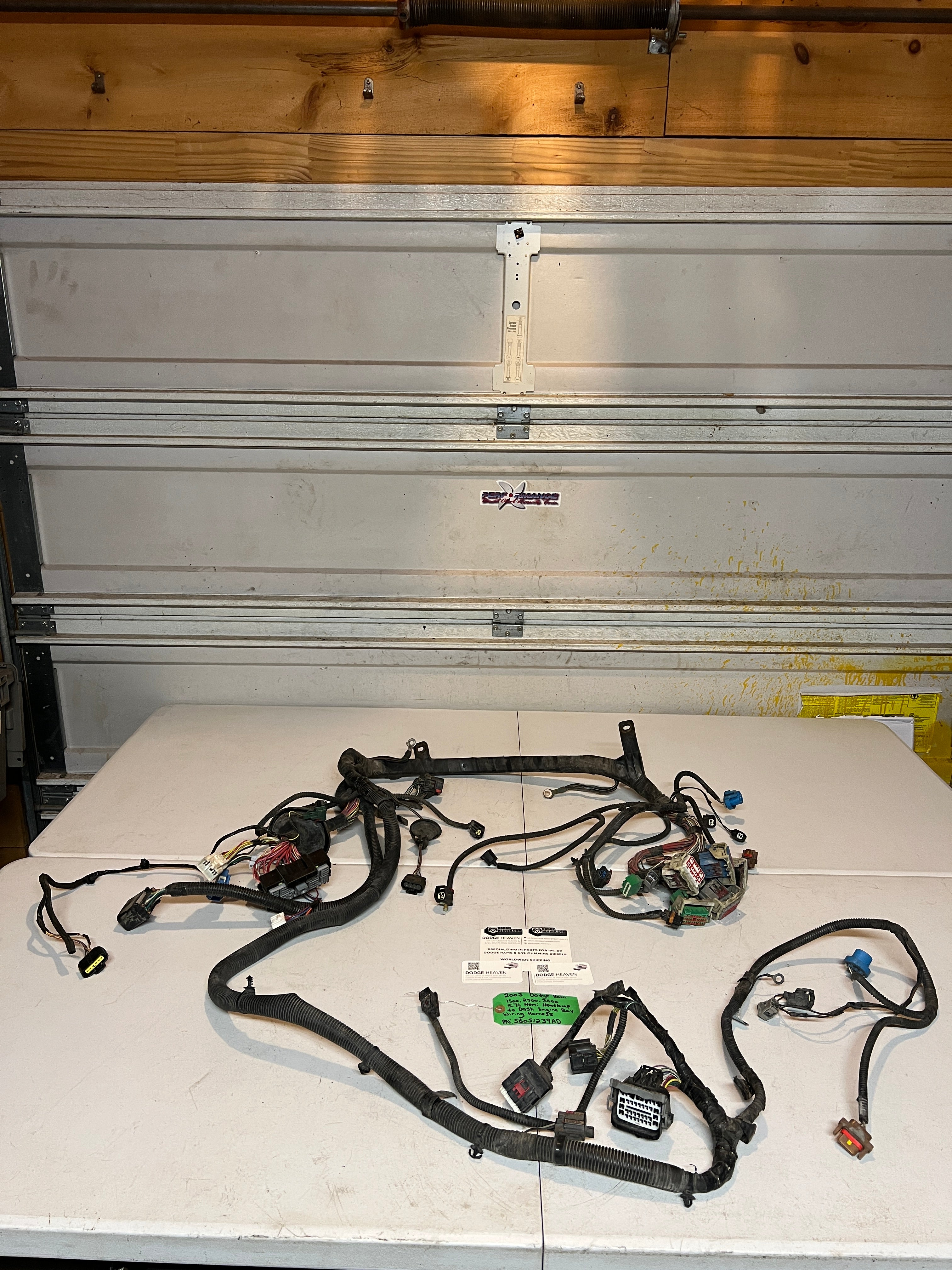 2005-2005 Dodge Ram 1500-3500 5.7L Hemi Engine Bay Wiring Harness