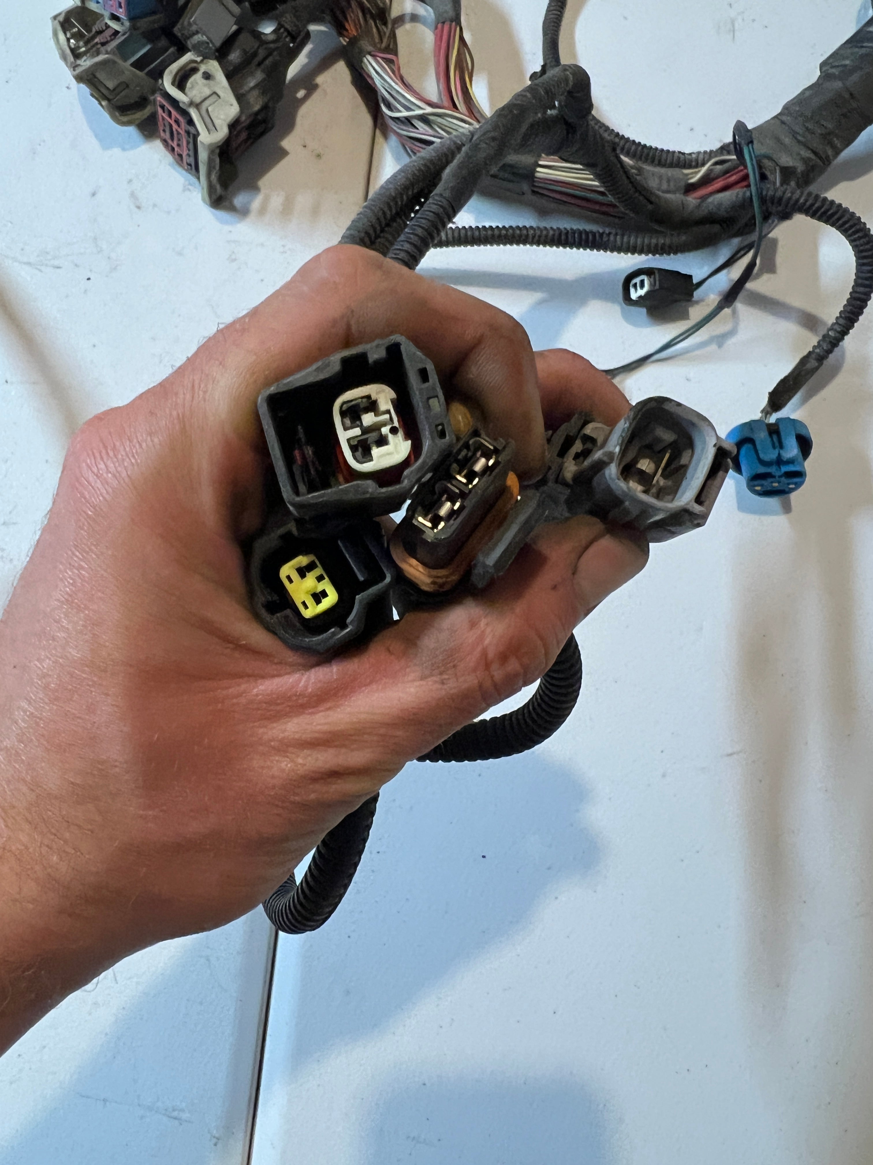 2005-2005 Dodge Ram 1500-3500 5.7L Hemi Engine Bay Wiring Harness