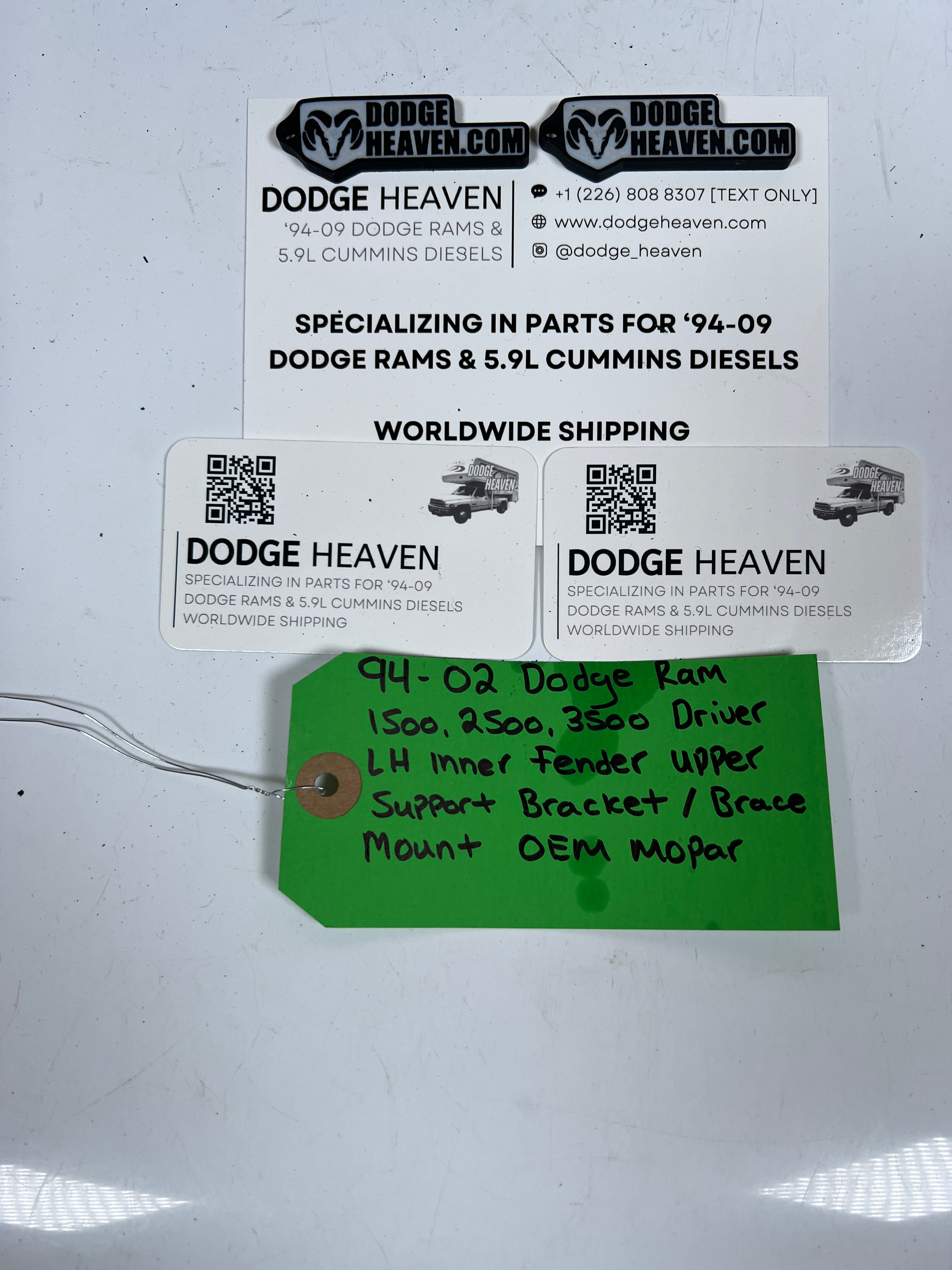 1994-2002 Dodge Ram 1500-3500 Driver LH Fender Support Bracket Mount