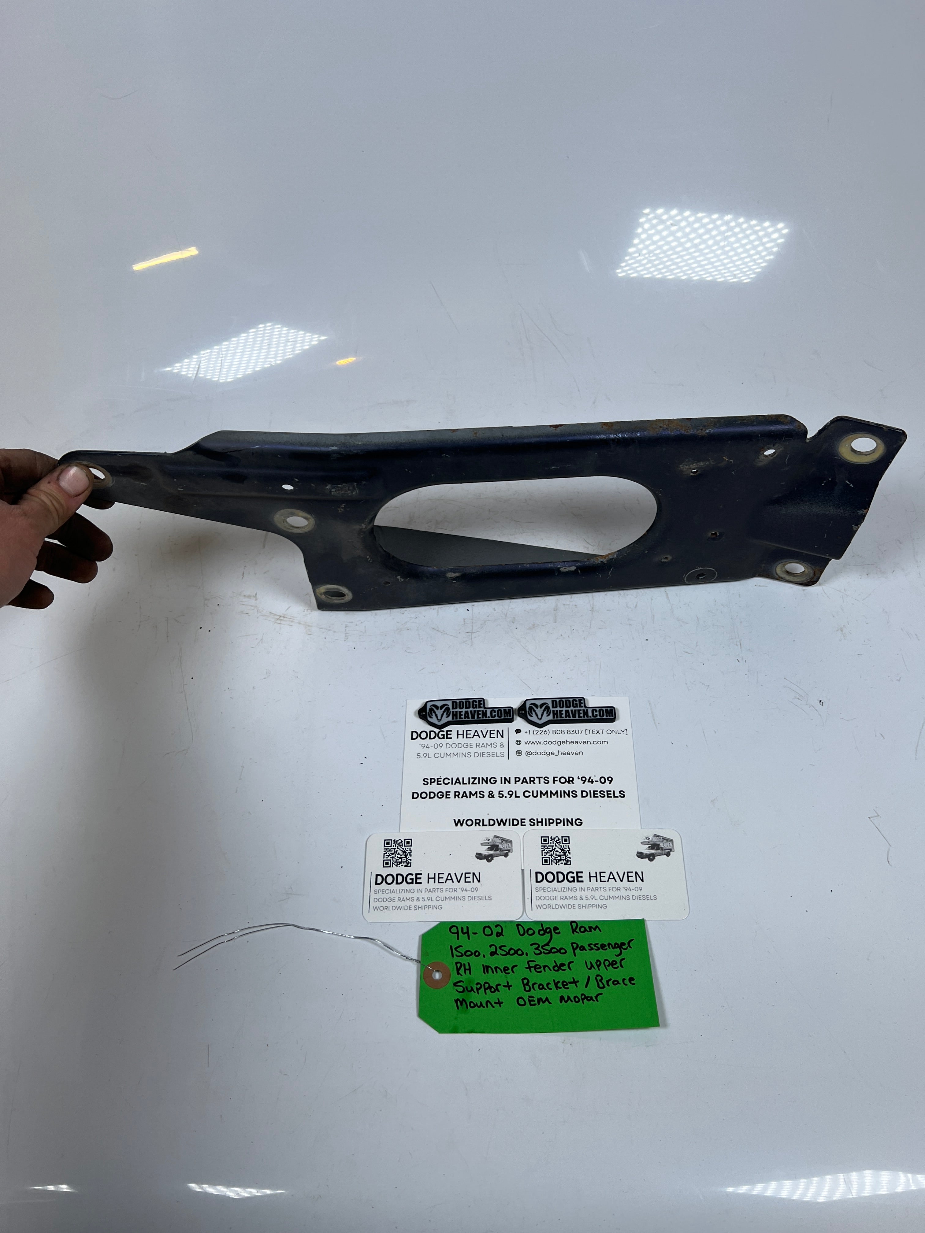 1994-2002 Dodge Ram 1500-3500 Passenger RH inner Fender Support Bracket Mount