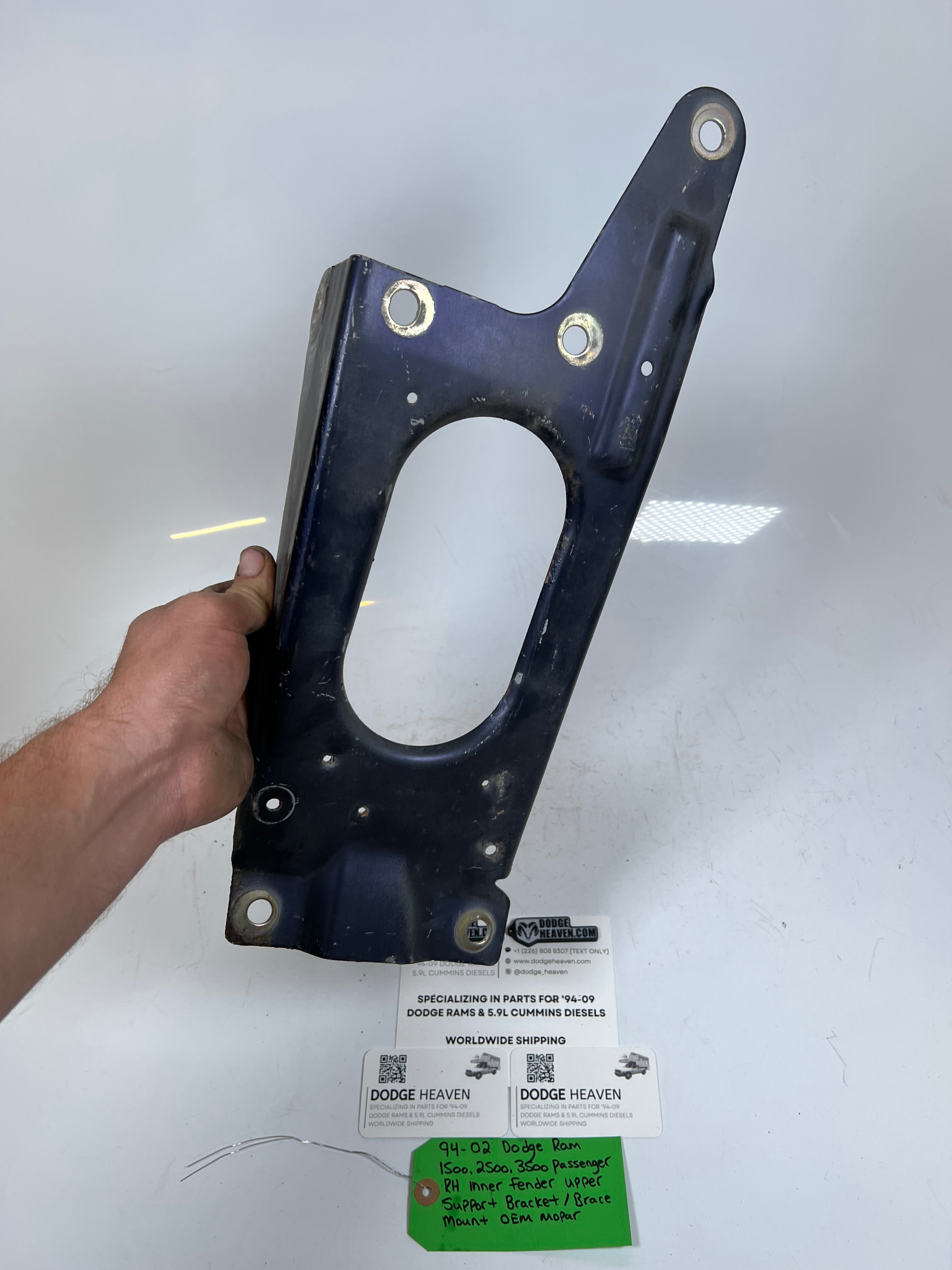 1994-2002 Dodge Ram 1500-3500 Passenger RH inner Fender Support Bracket Mount