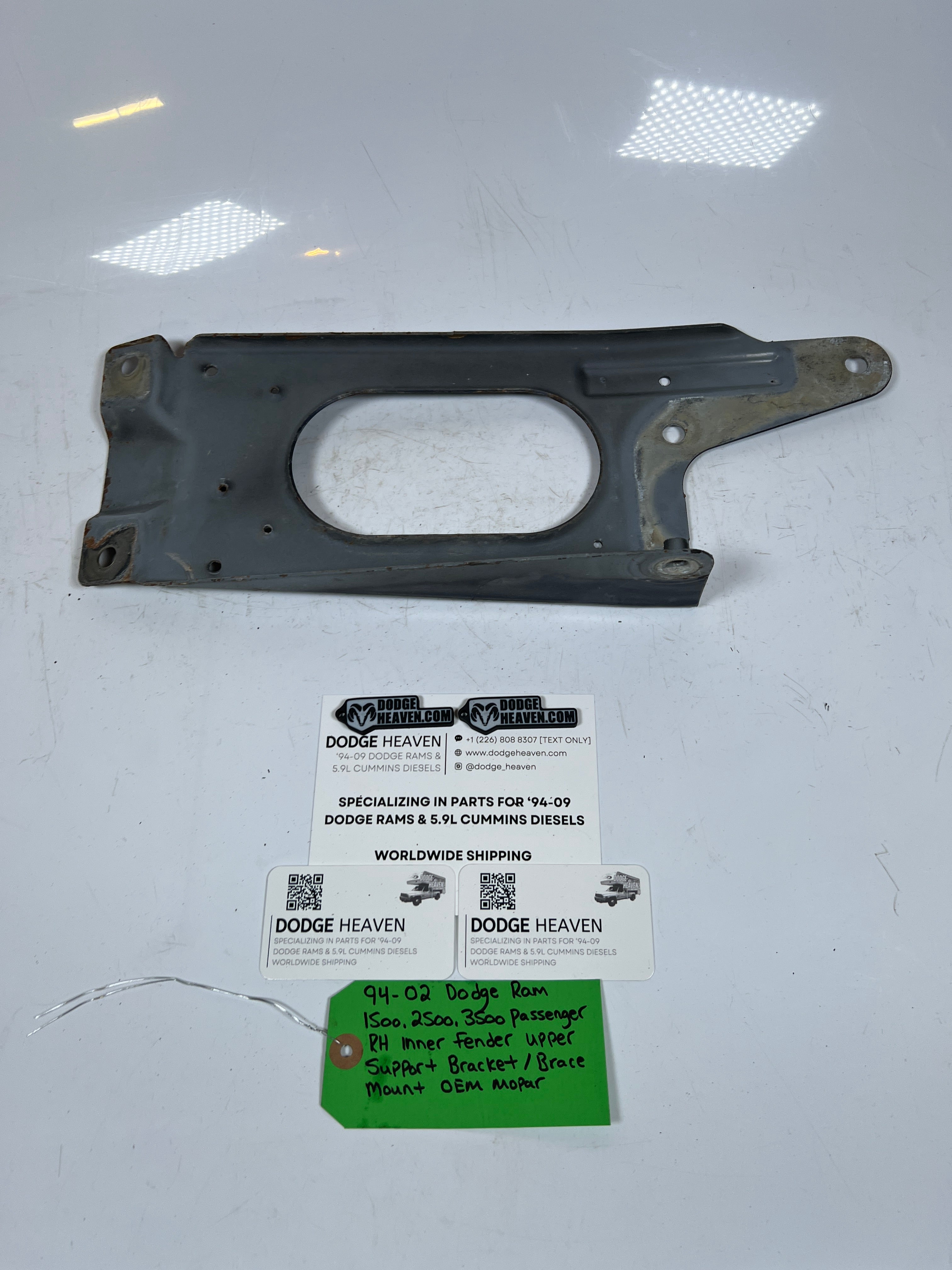 1994-2002 Dodge Ram 1500-3500 Passenger RH inner Fender Support Bracket Mount