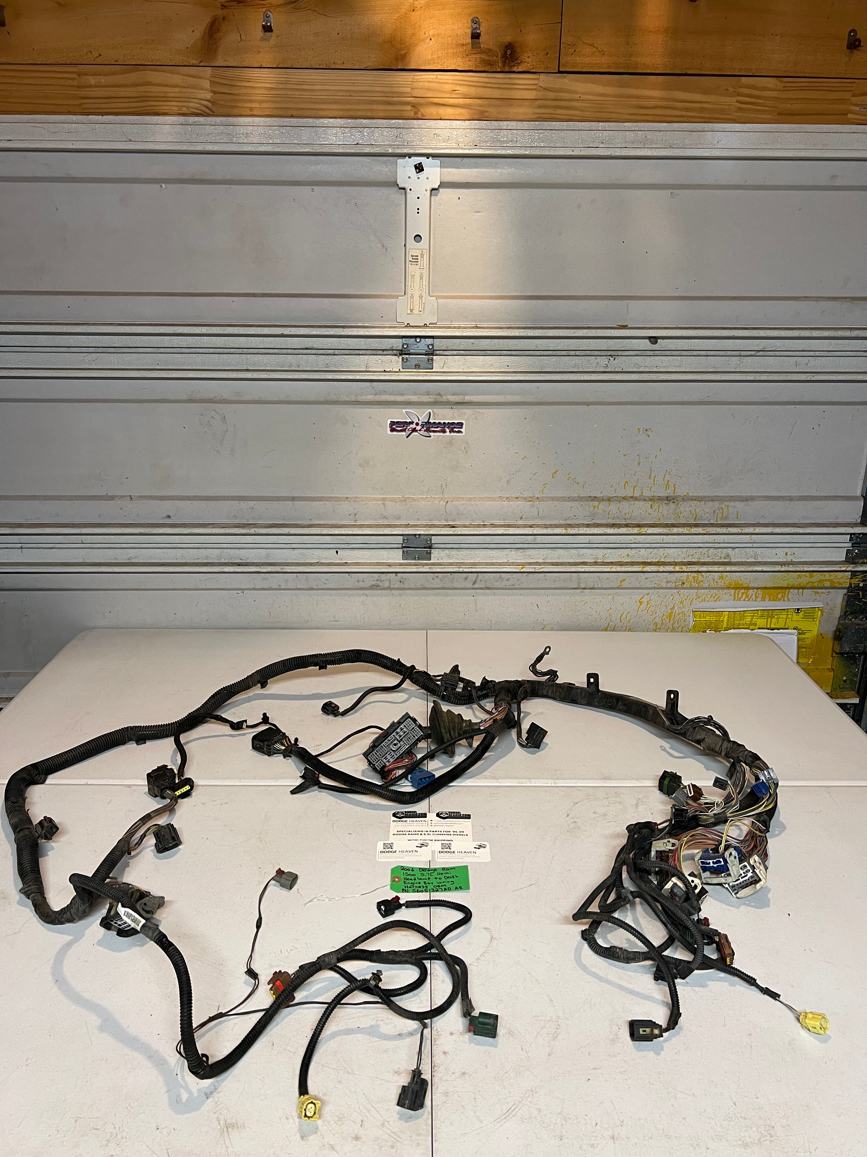 2006-2006 Dodge Ram 1500 5.7L Hemi Headlamp to Dash Bay Harness
