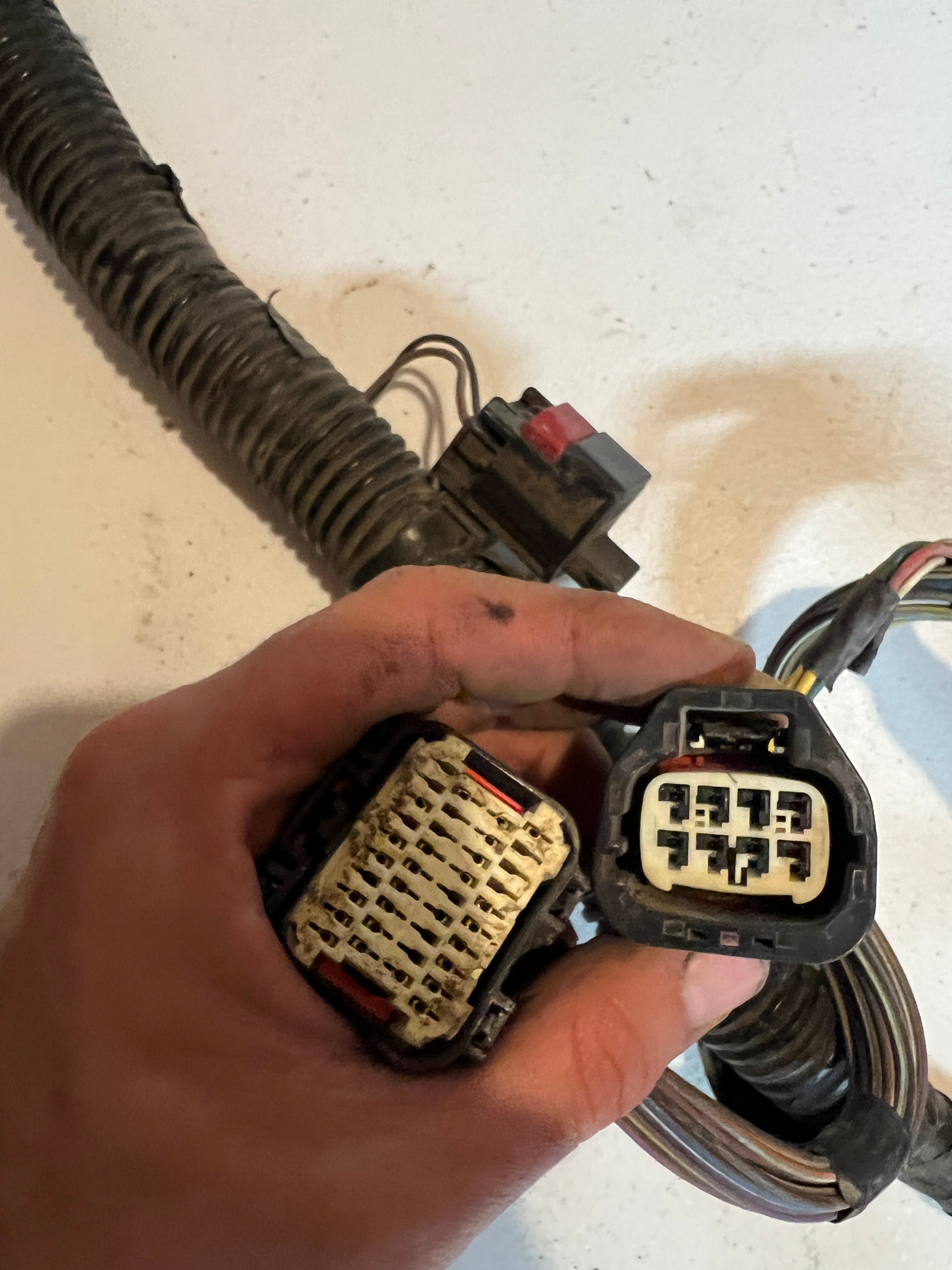 2006-2006 Dodge Ram 1500 5.7L Hemi Headlamp to Dash Bay Harness