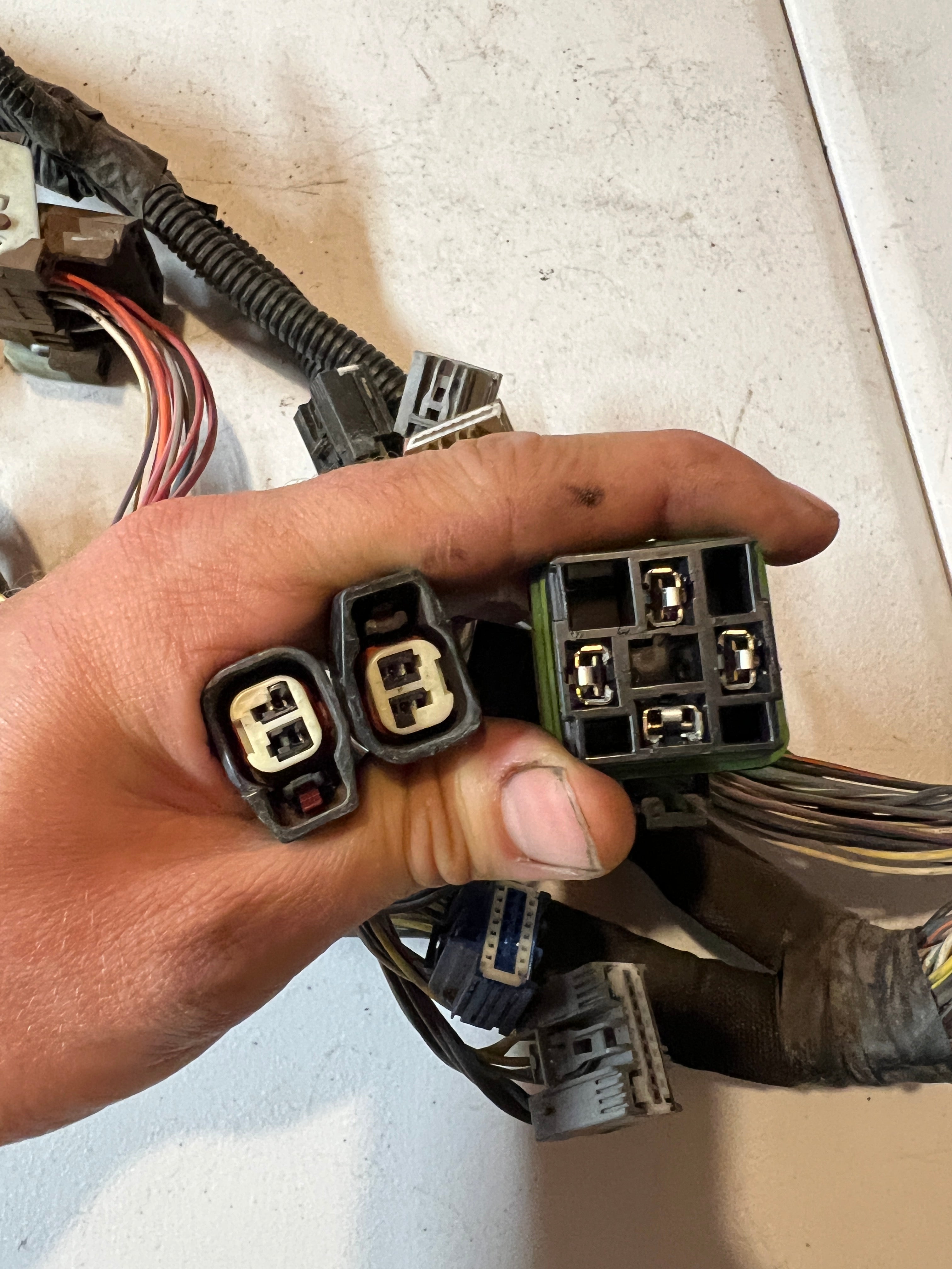 2006-2006 Dodge Ram 1500 5.7L Hemi Headlamp to Dash Bay Harness