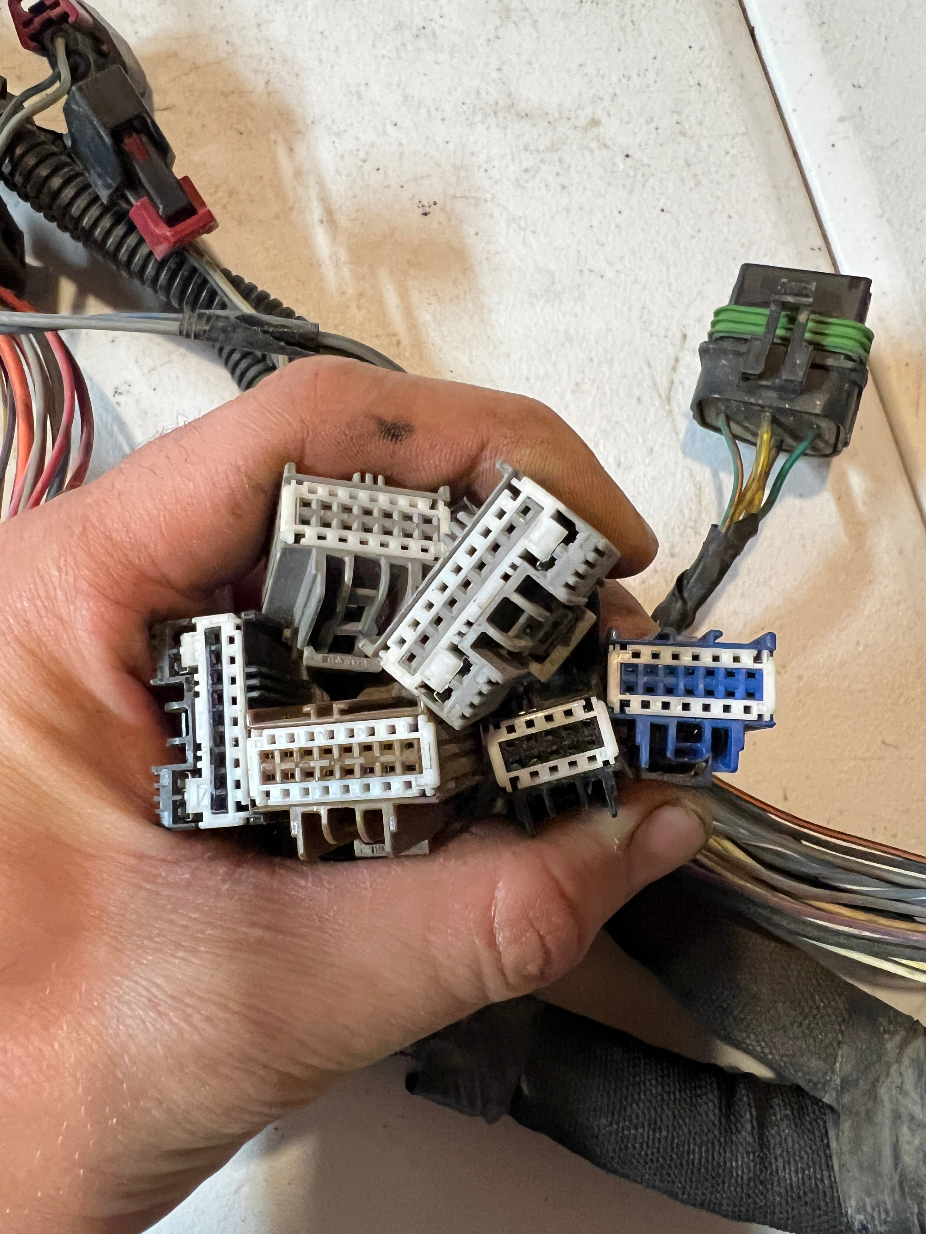 2006-2006 Dodge Ram 1500 5.7L Hemi Headlamp to Dash Bay Harness