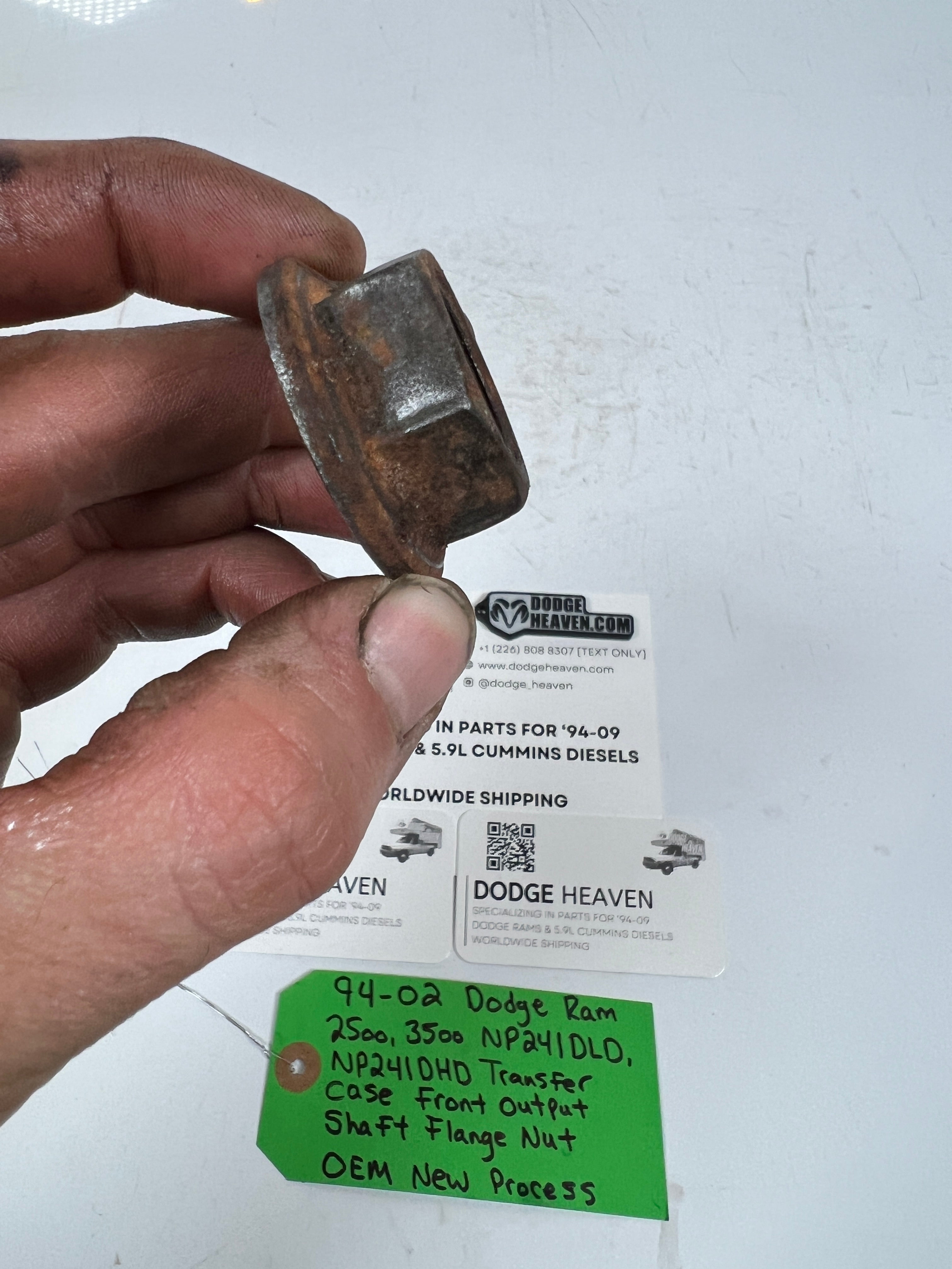 1994-2002 Dodge Ram 241DLD 241DHD Transfer Case Front Output Shaft Flange Nut