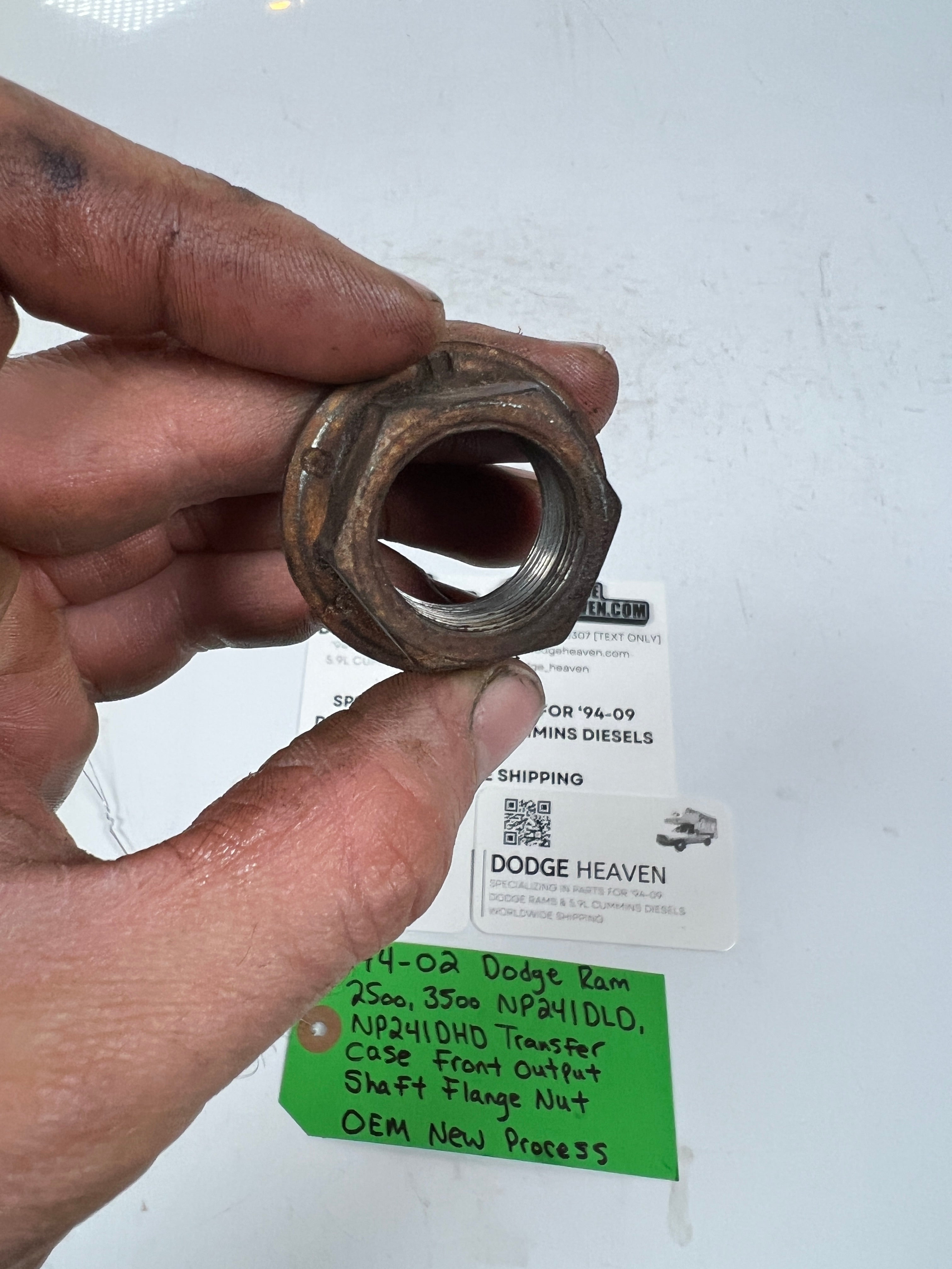 1994-2002 Dodge Ram 241DLD 241DHD Transfer Case Front Output Shaft Flange Nut