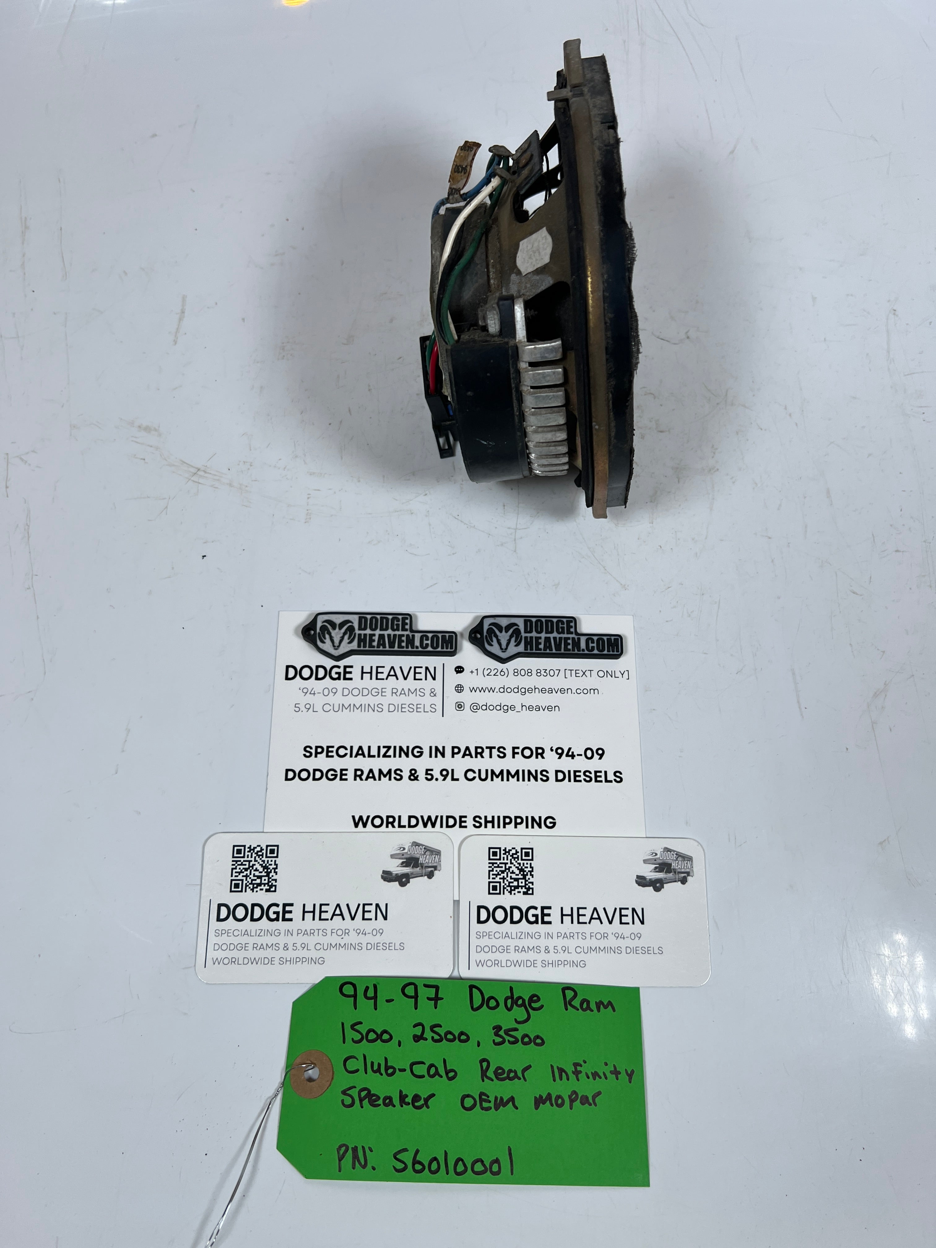 1994-1997 Dodge Ram 1500-3500 Club-Cab Rear infinity Speaker