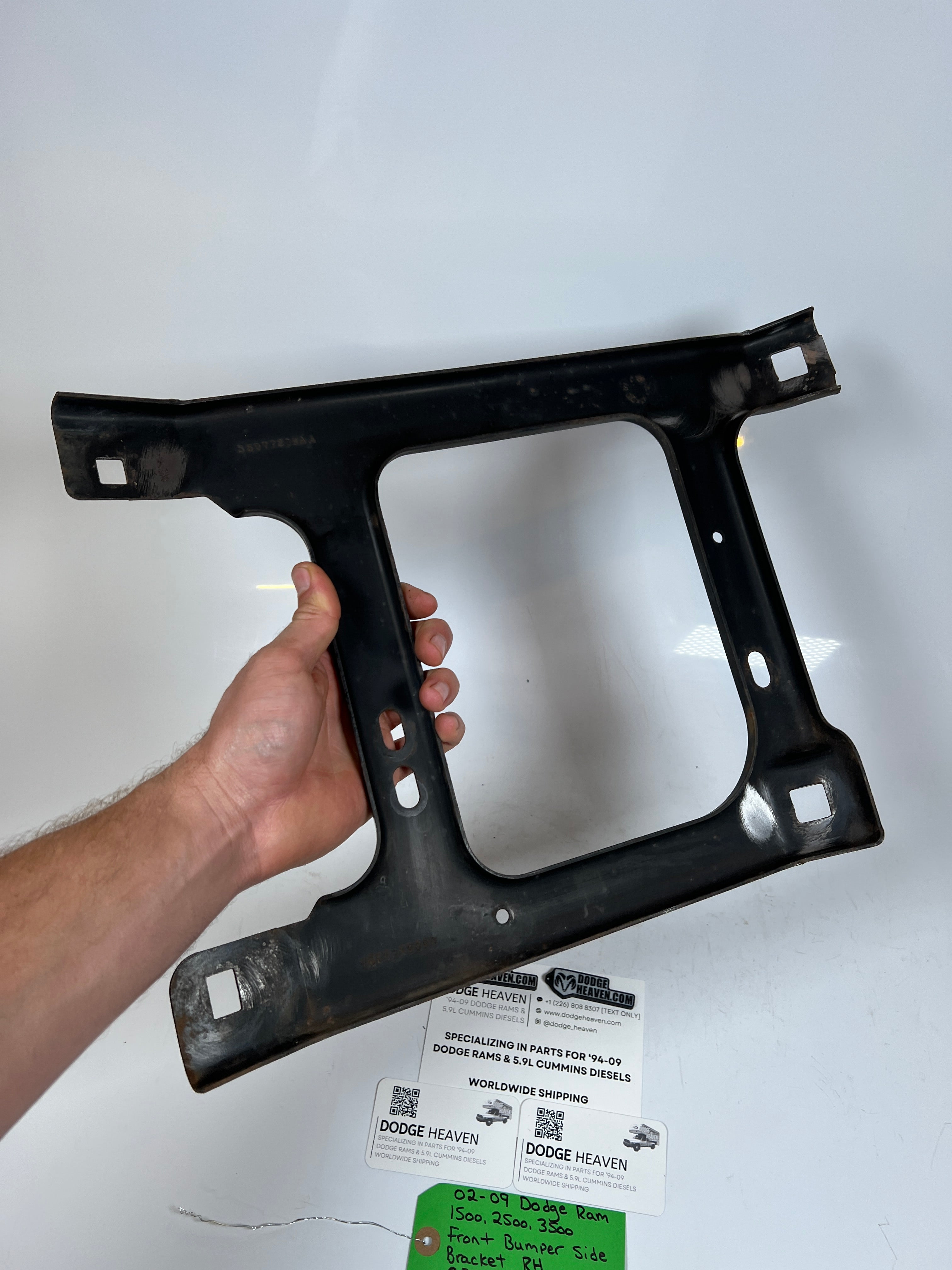 2002-2009 Dodge Ram 1500-3500 Front Bumper Side Bracket RH