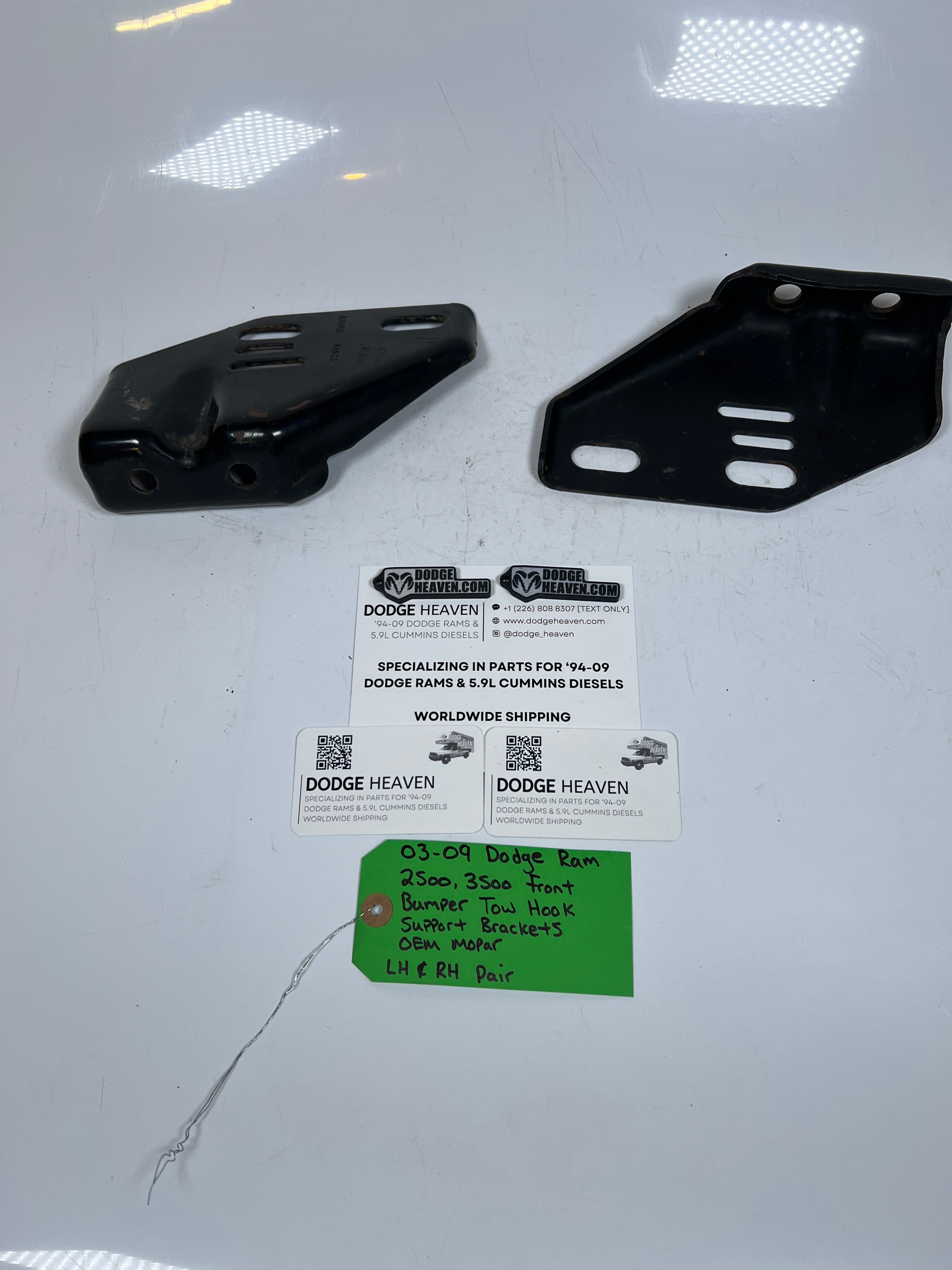 2003-2009 Dodge Ram 2500 3500 Front Bumper Tow Hook Support Bracket LH & RH Pair