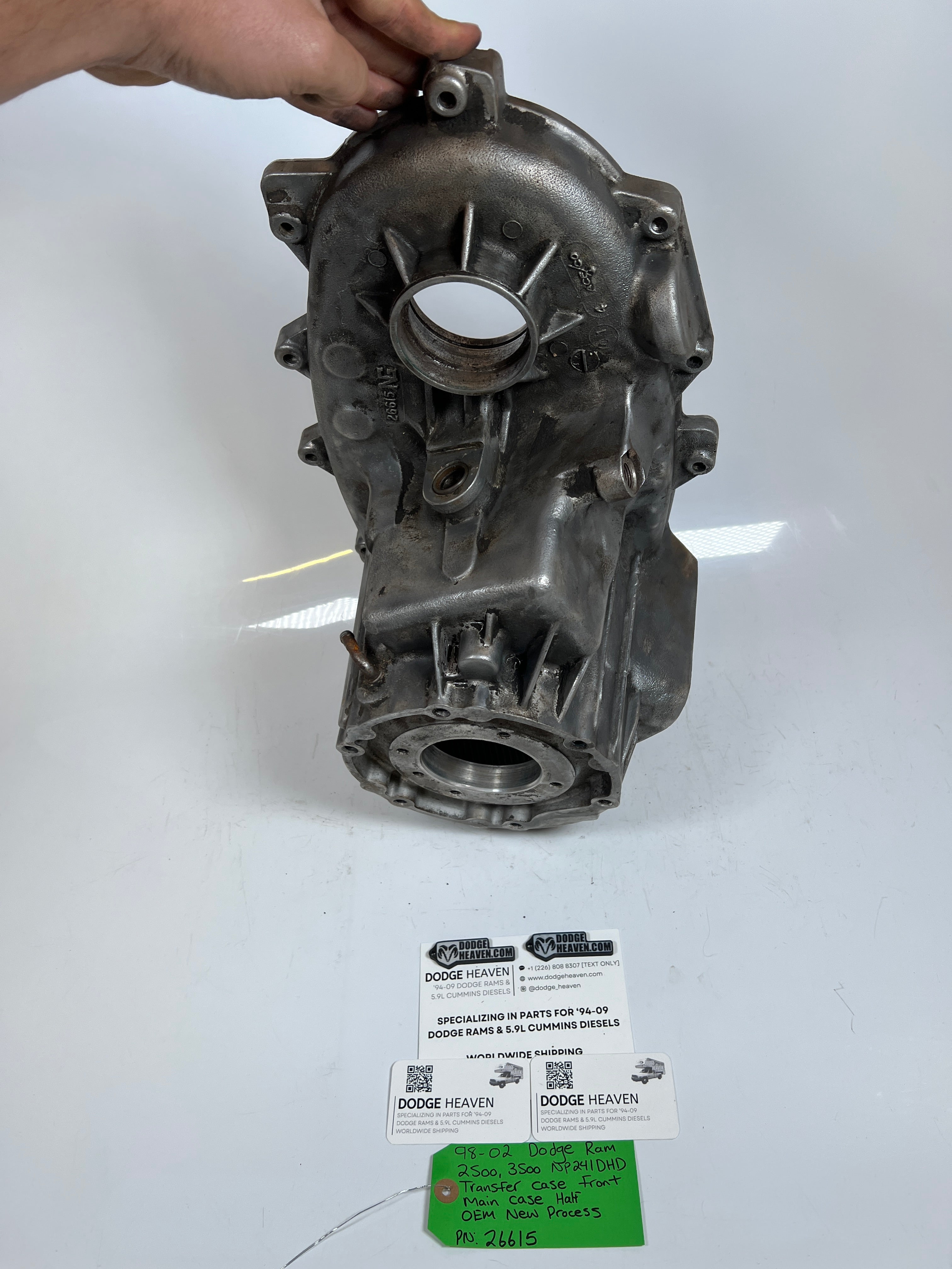 1998-2002 Dodge Ram 2500 3500 NP241DHD Transfer Case Front Main Case Half