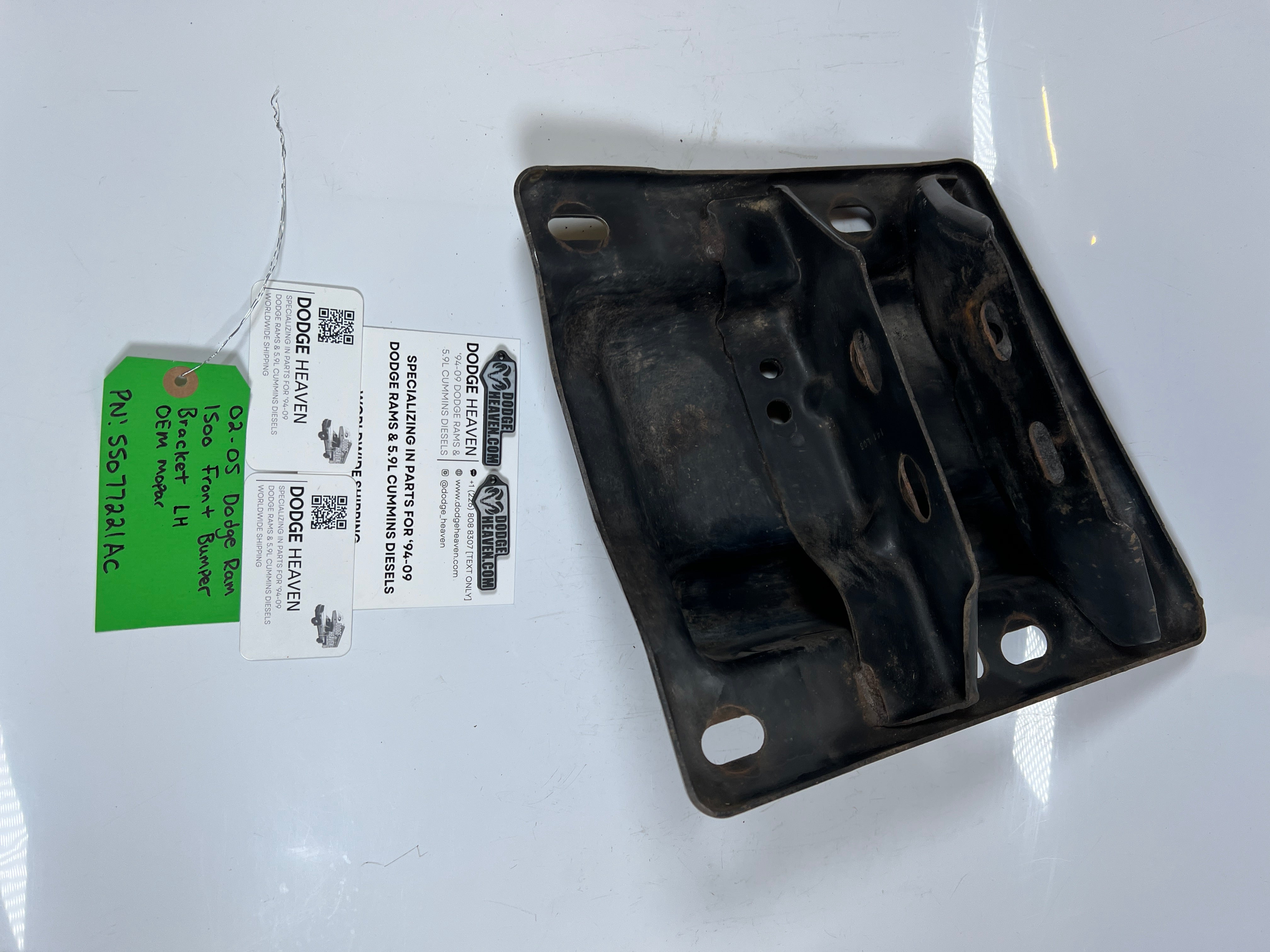 2002-2005 Dodge Ram 1500 Front Bumper Bracket LH