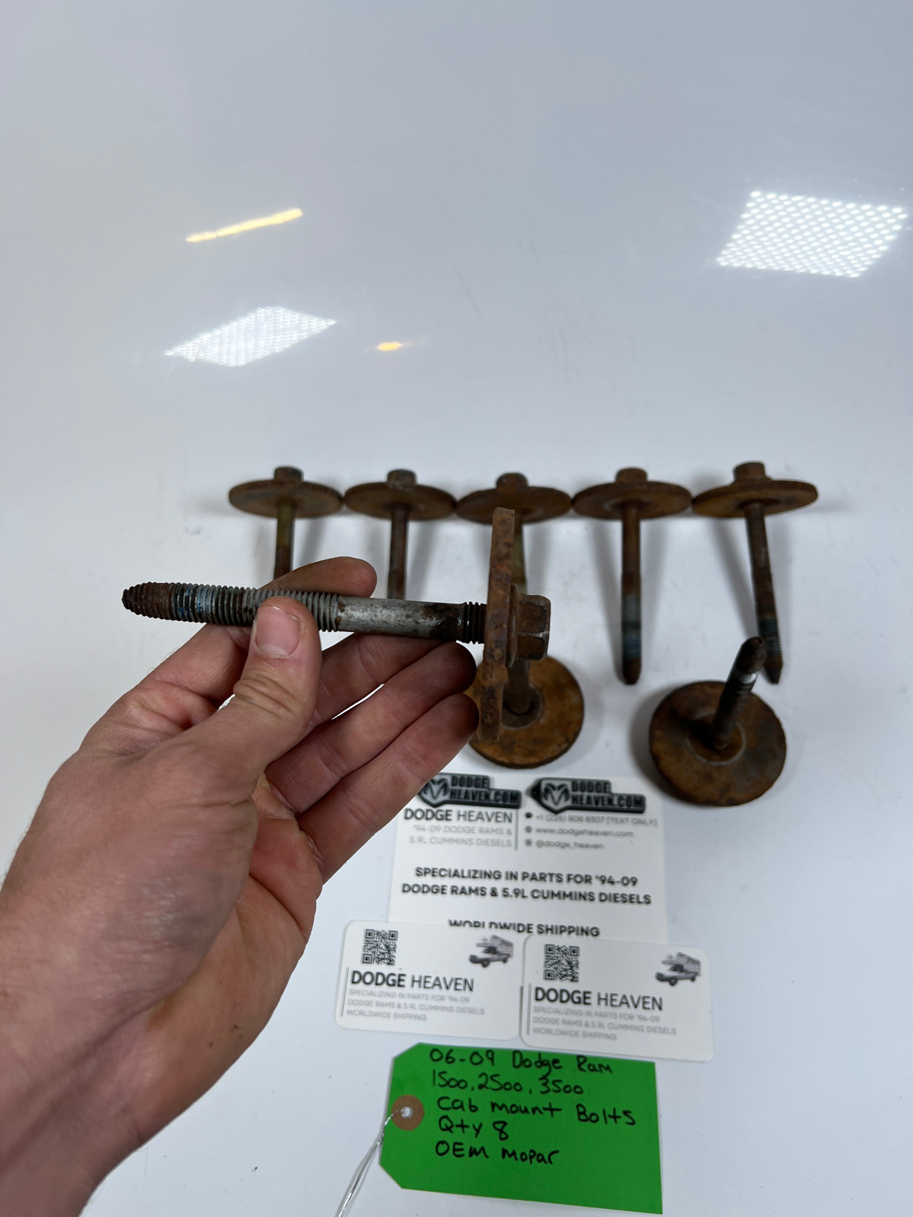 2006-2009 Dodge Ram 1500-3500 Cab / Body Mount Bolts QTY 8