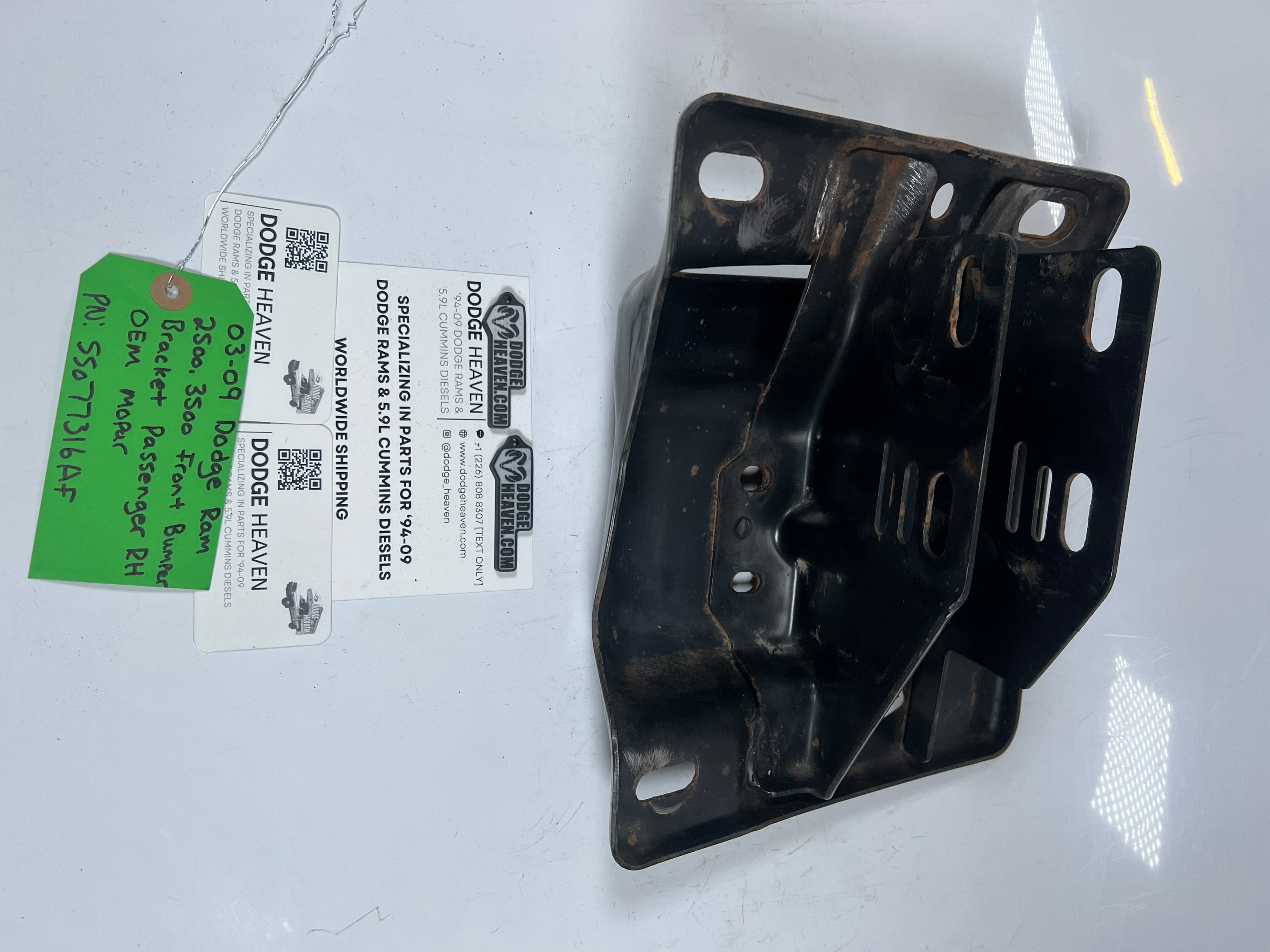 2003-2009 Dodge Ram 2500 3500 Front Bumper Bracket Passenger RH