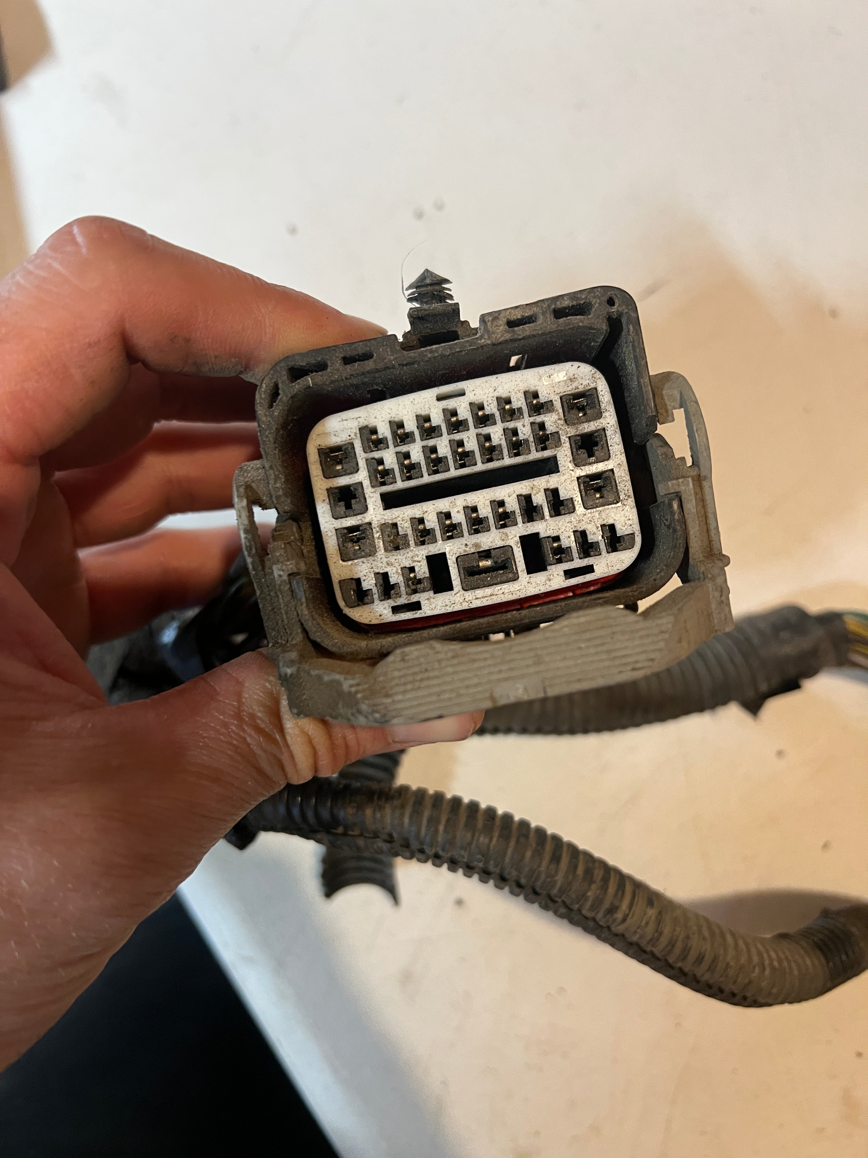 2007-2007 Dodge Ram 1500 5.7L Hemi Headlamp to Dash Bay Harness