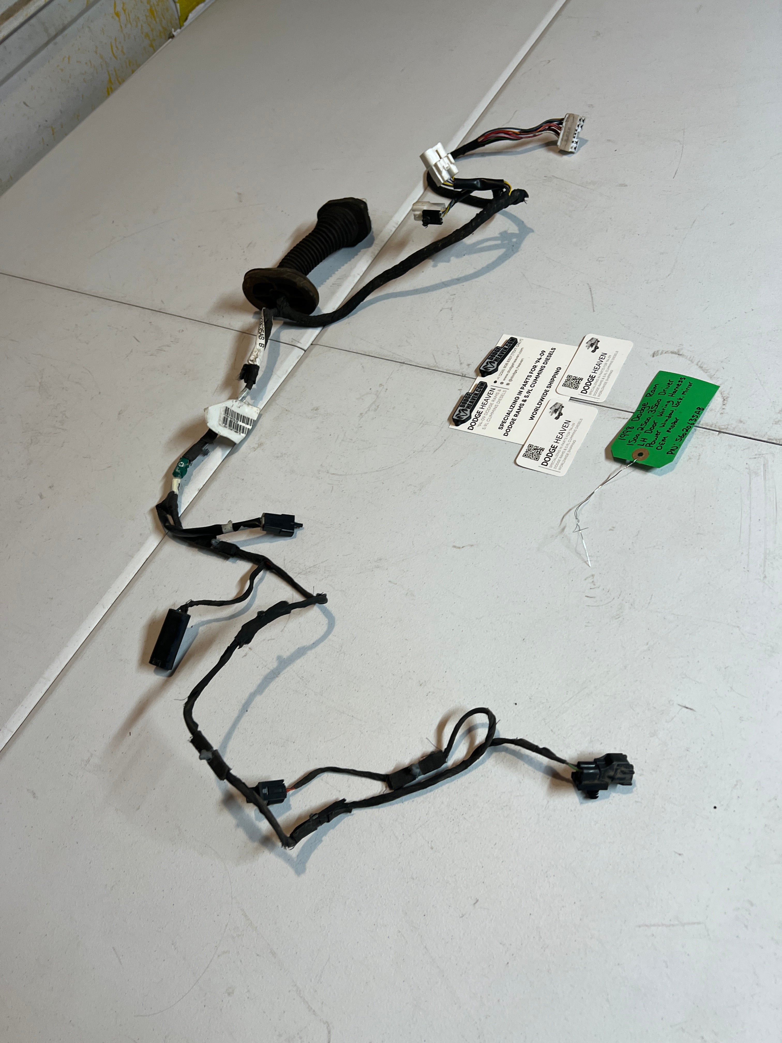 1998-1998 Dodge Ram 1500-3500 Driver LH Power Door Wiring Harness