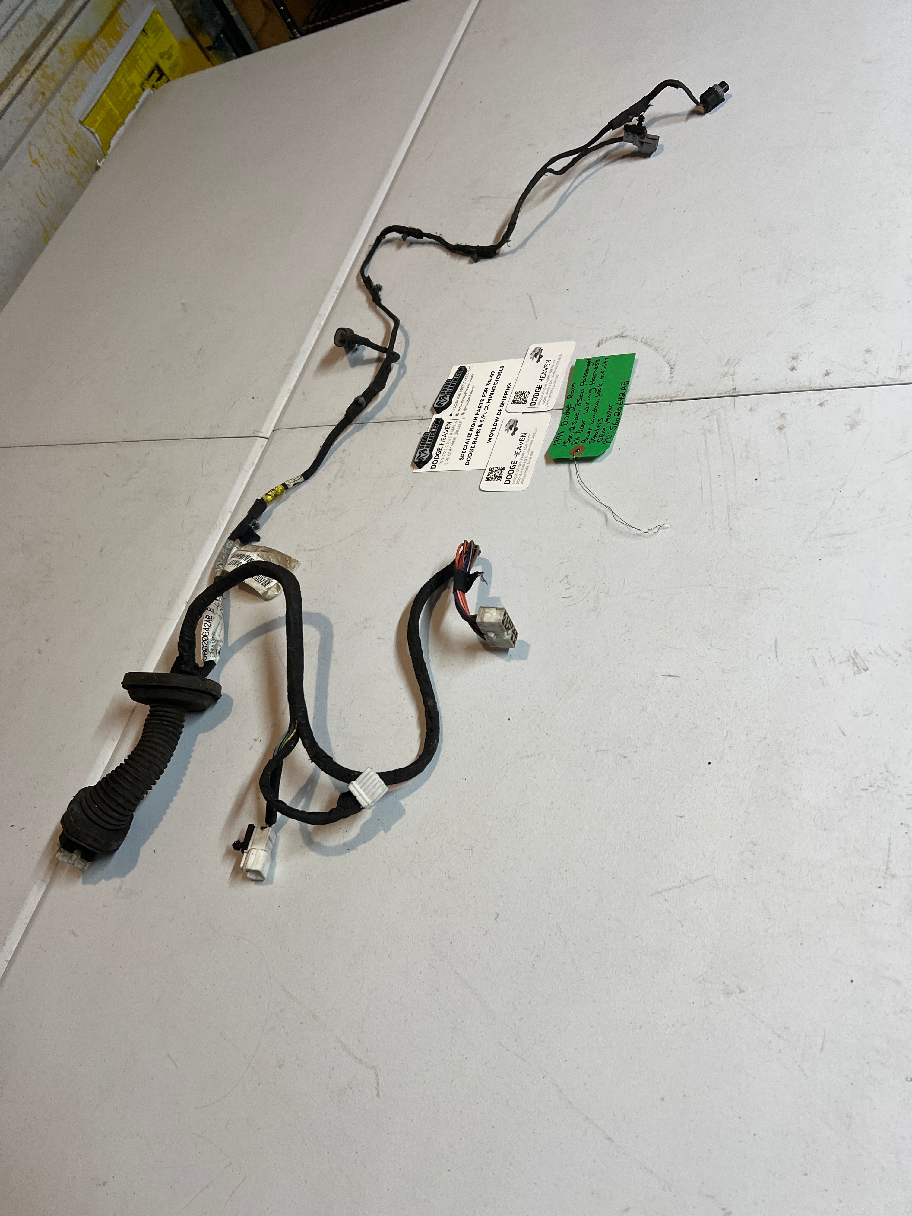 1998-1998 Dodge Ram 1500-3500 Passenger Rh Power Door Wiring Harness