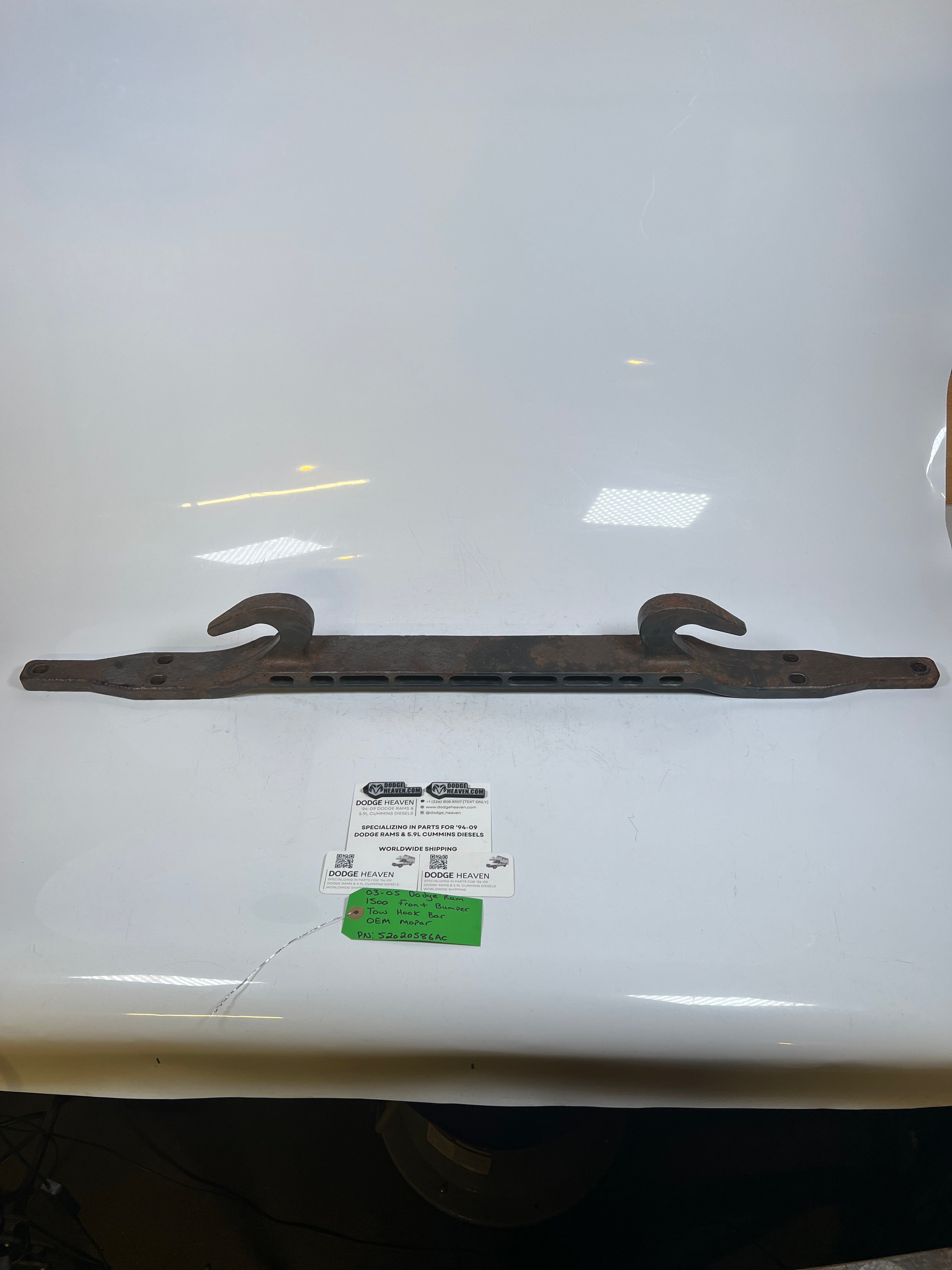 2003-2005 Dodge Ram 1500 4x4 Front Bumper Tow Hook Bar