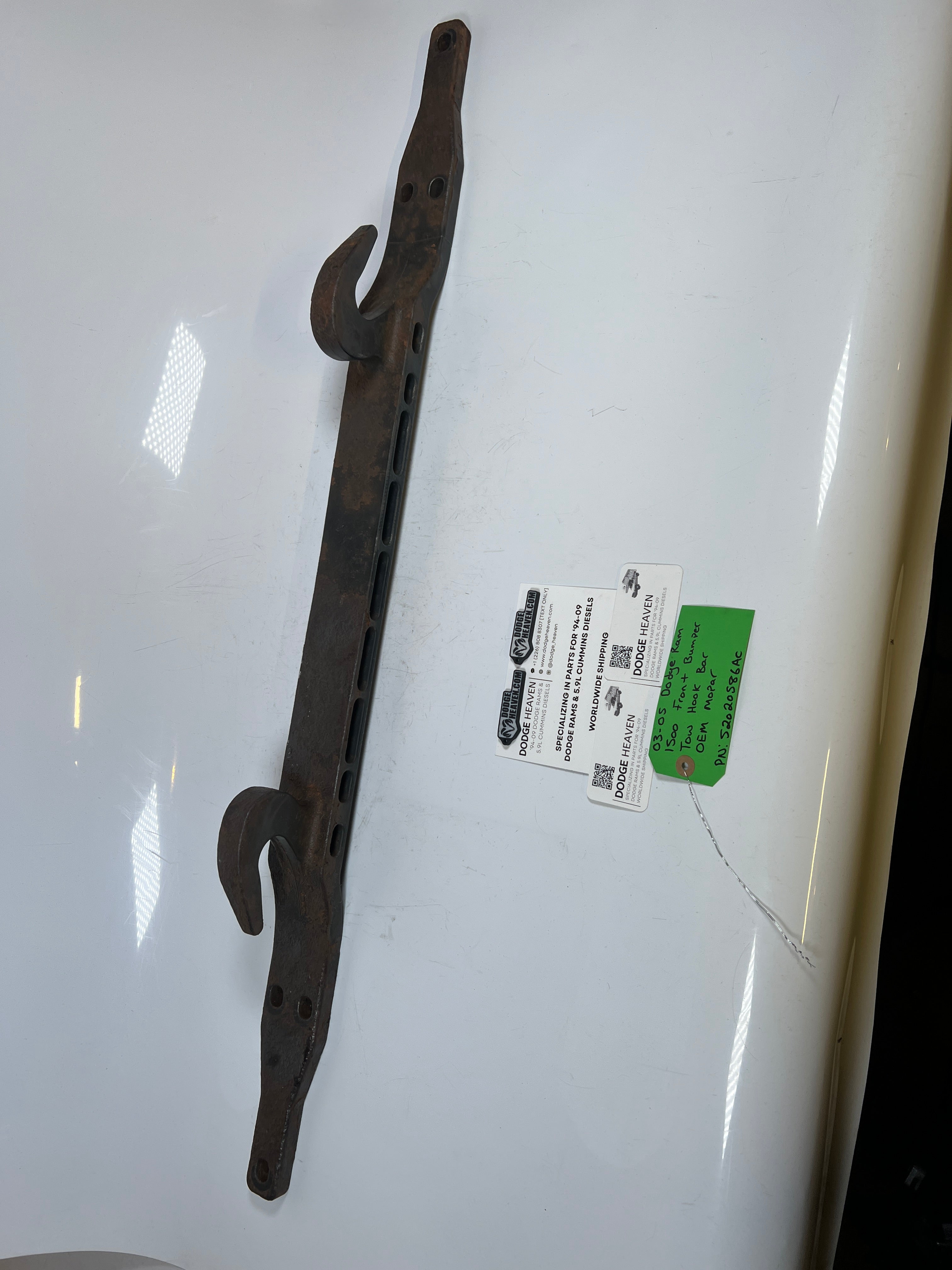 2003-2005 Dodge Ram 1500 4x4 Front Bumper Tow Hook Bar