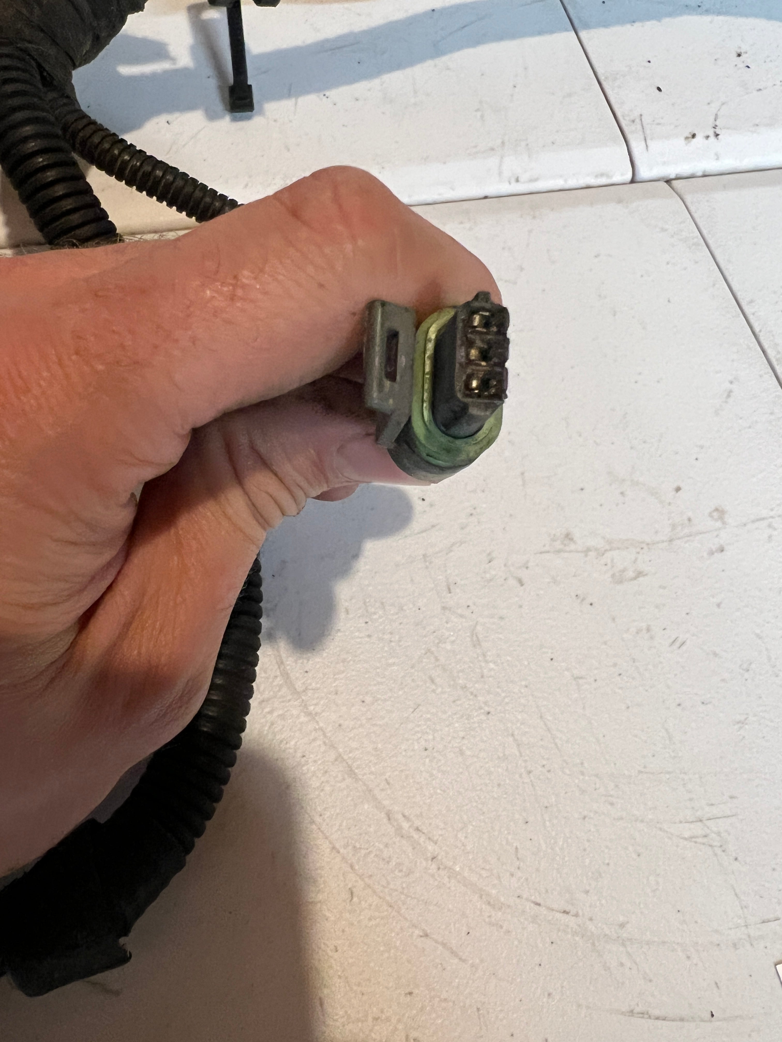 2002-2002 Dodge Ram 24 Valve 5.9L Cummins ECM Engine Wiring Harness