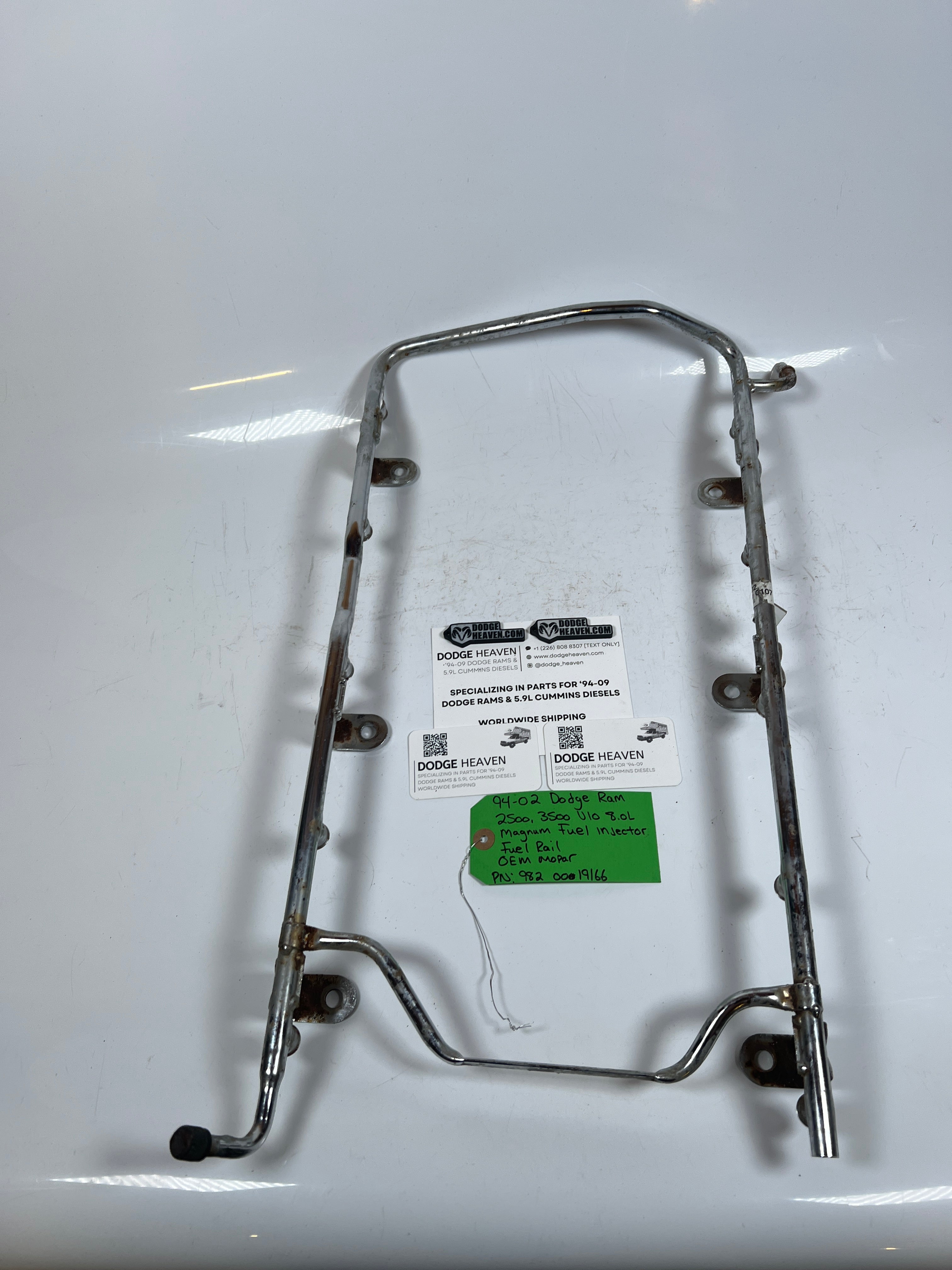 1994-2002 Dodge Ram 2500 3500 8.0L V10 Injector Fuel Rail
