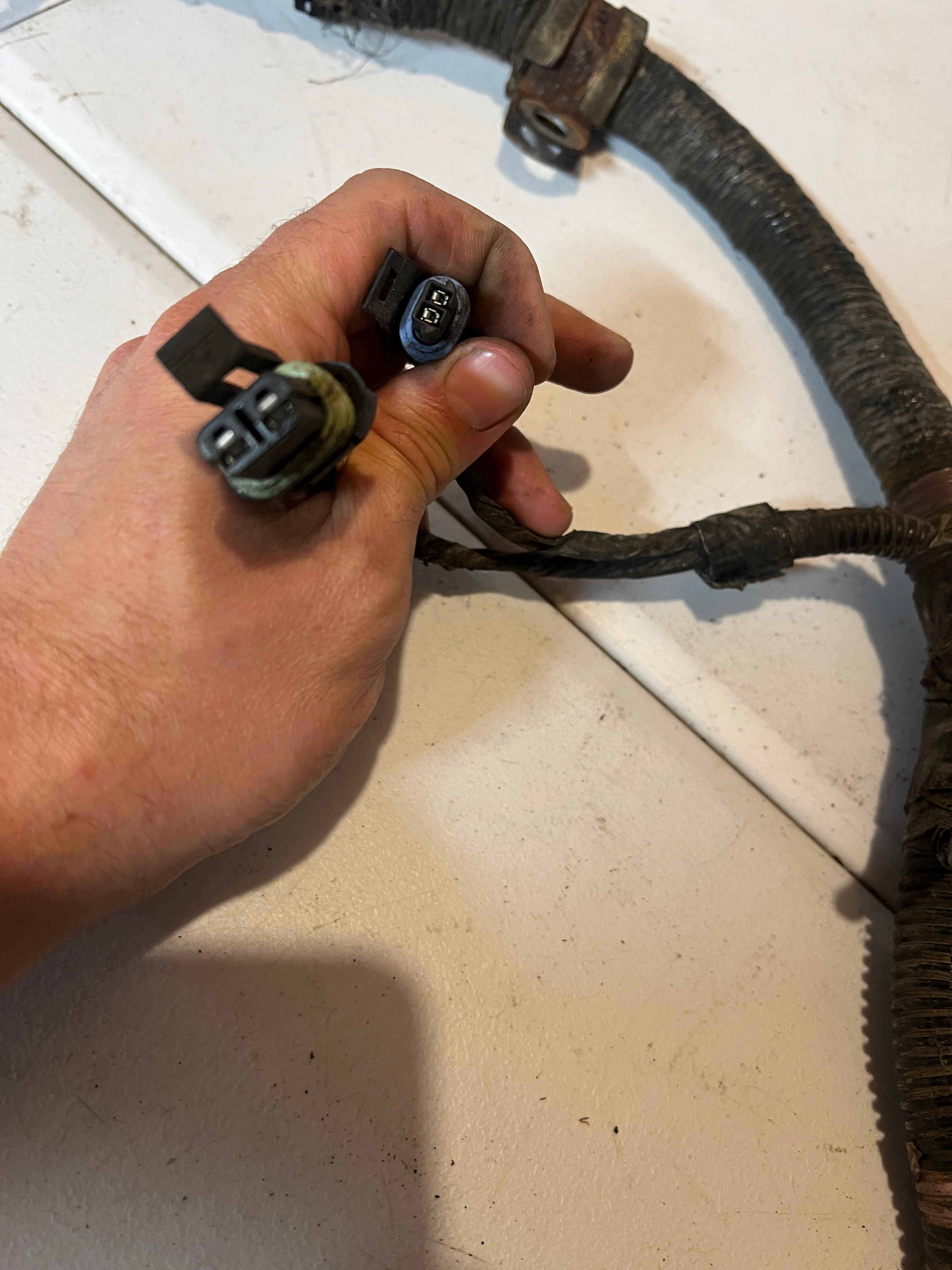 2000.5-2000.5 Dodge Ram 24 Valve 5.9L Cummins ECM Engine Wiring Harness