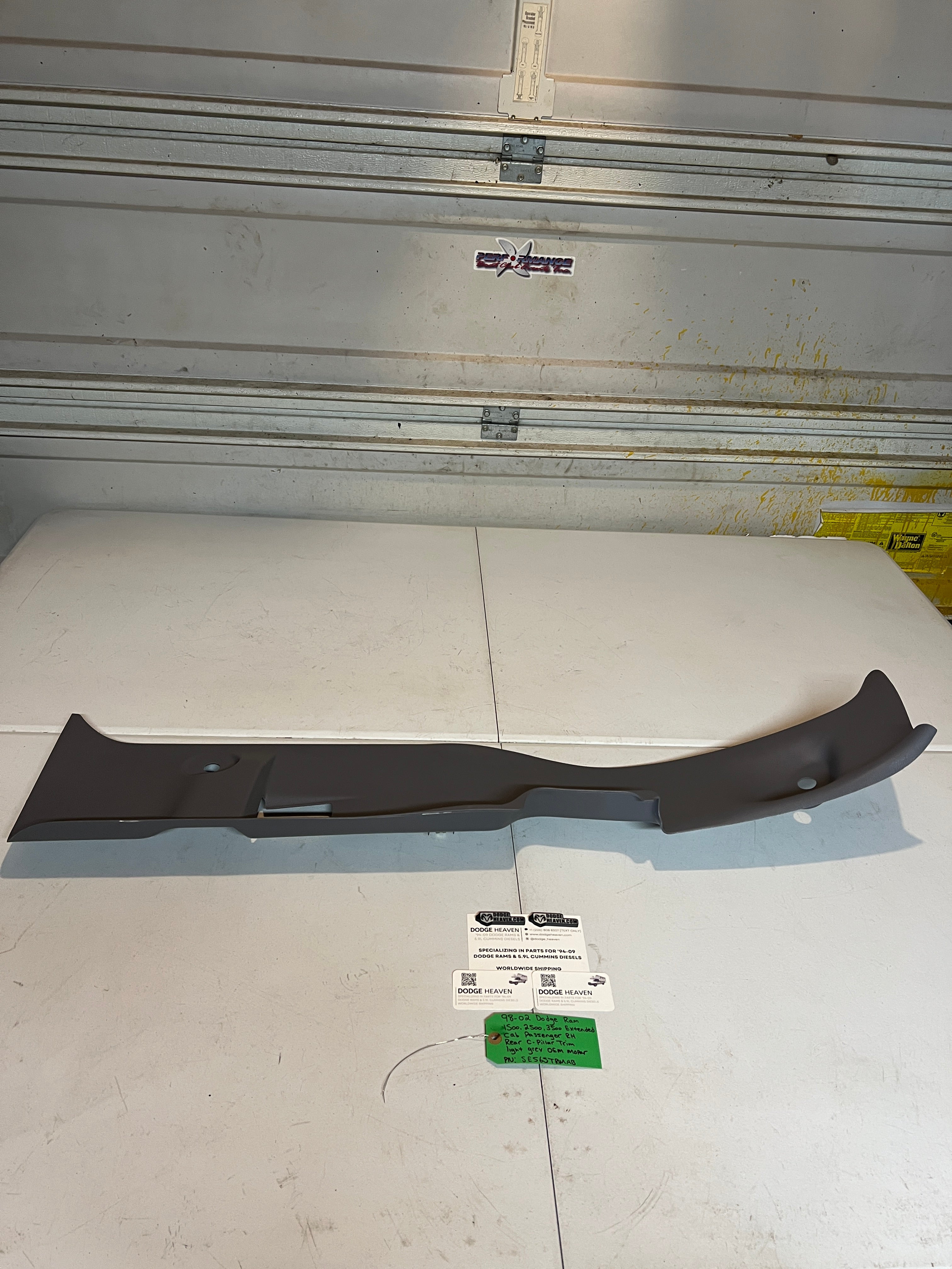 1998-2002 Dodge Ram 1500-3500 EXT Cab Rear C-Pillar Trim Light Grey RH