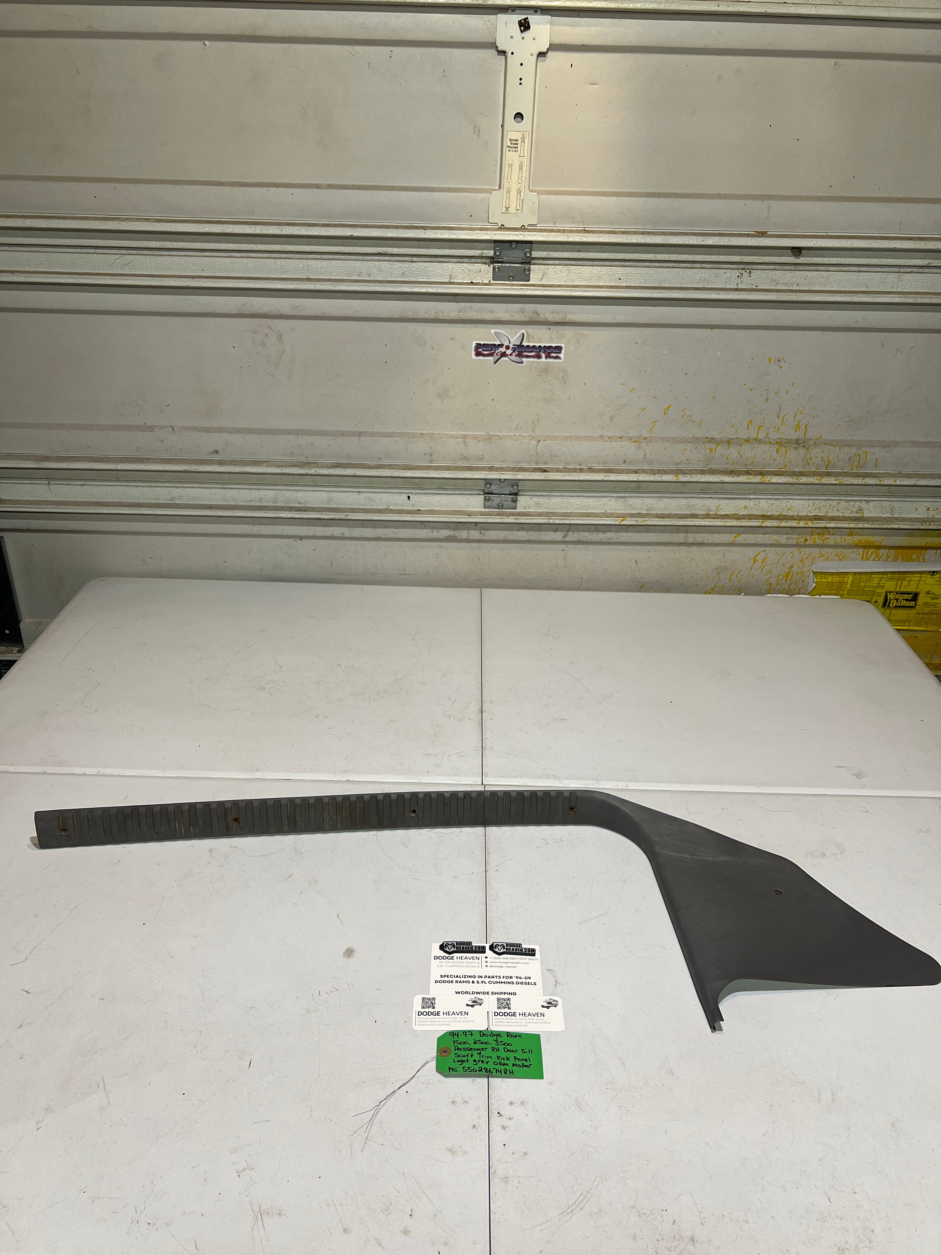 1994-1997 Dodge Ram 1500-3500 Passenger Door Sill Kick Panel Light Grey