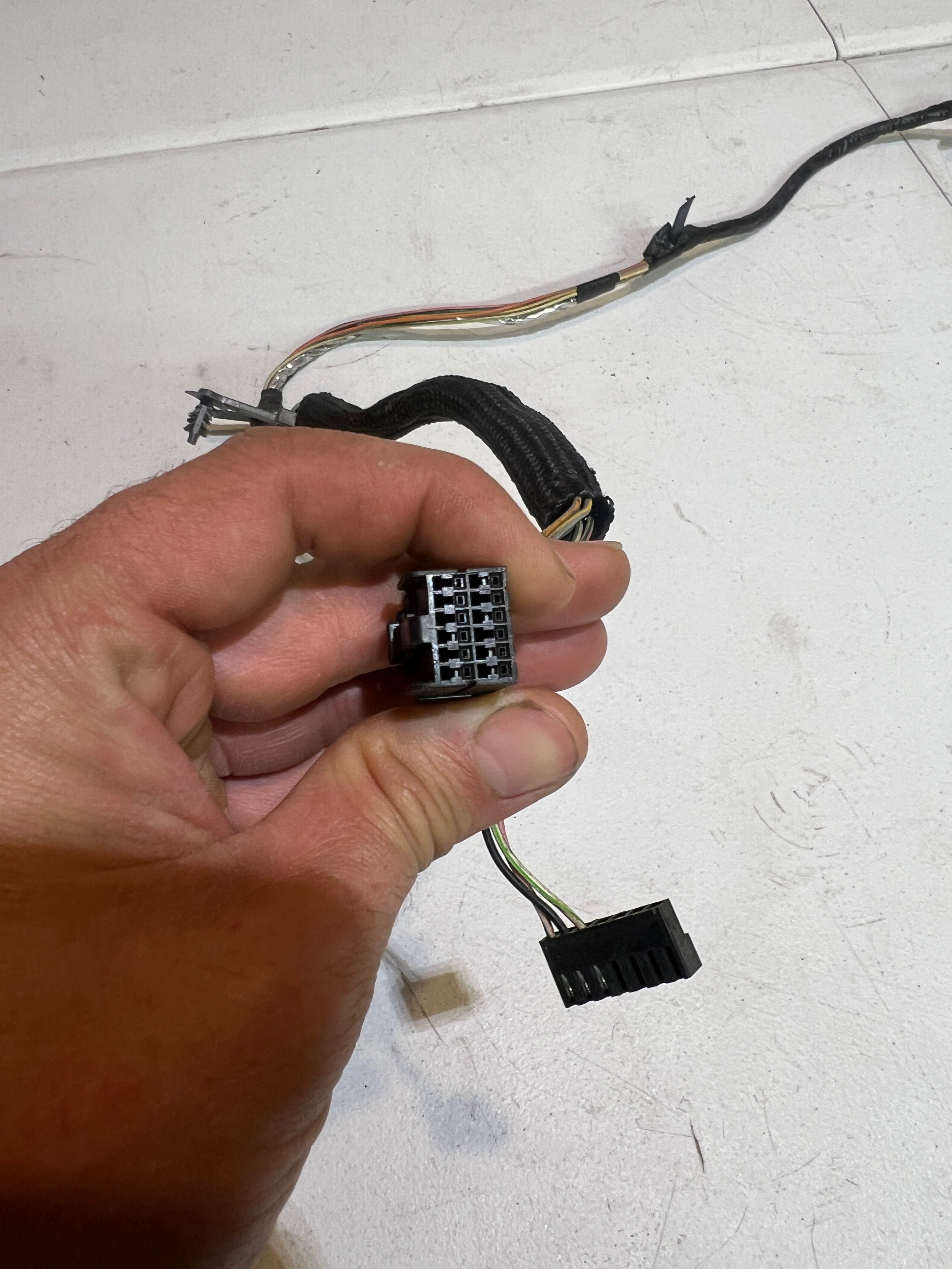 2006-2009 Dodge Ram Auto Dim Rear View Mirror U-Connect Wiring