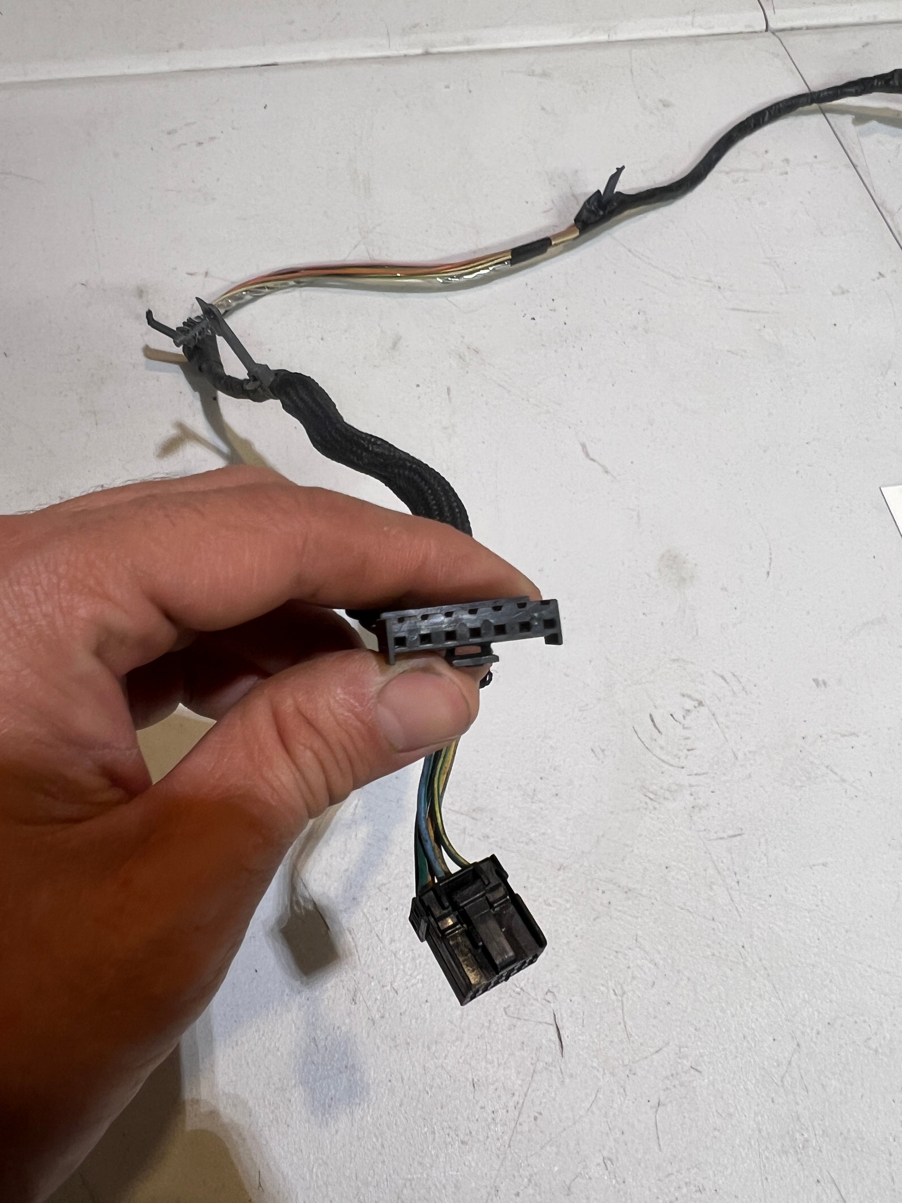 2006-2009 Dodge Ram Auto Dim Rear View Mirror U-Connect Wiring