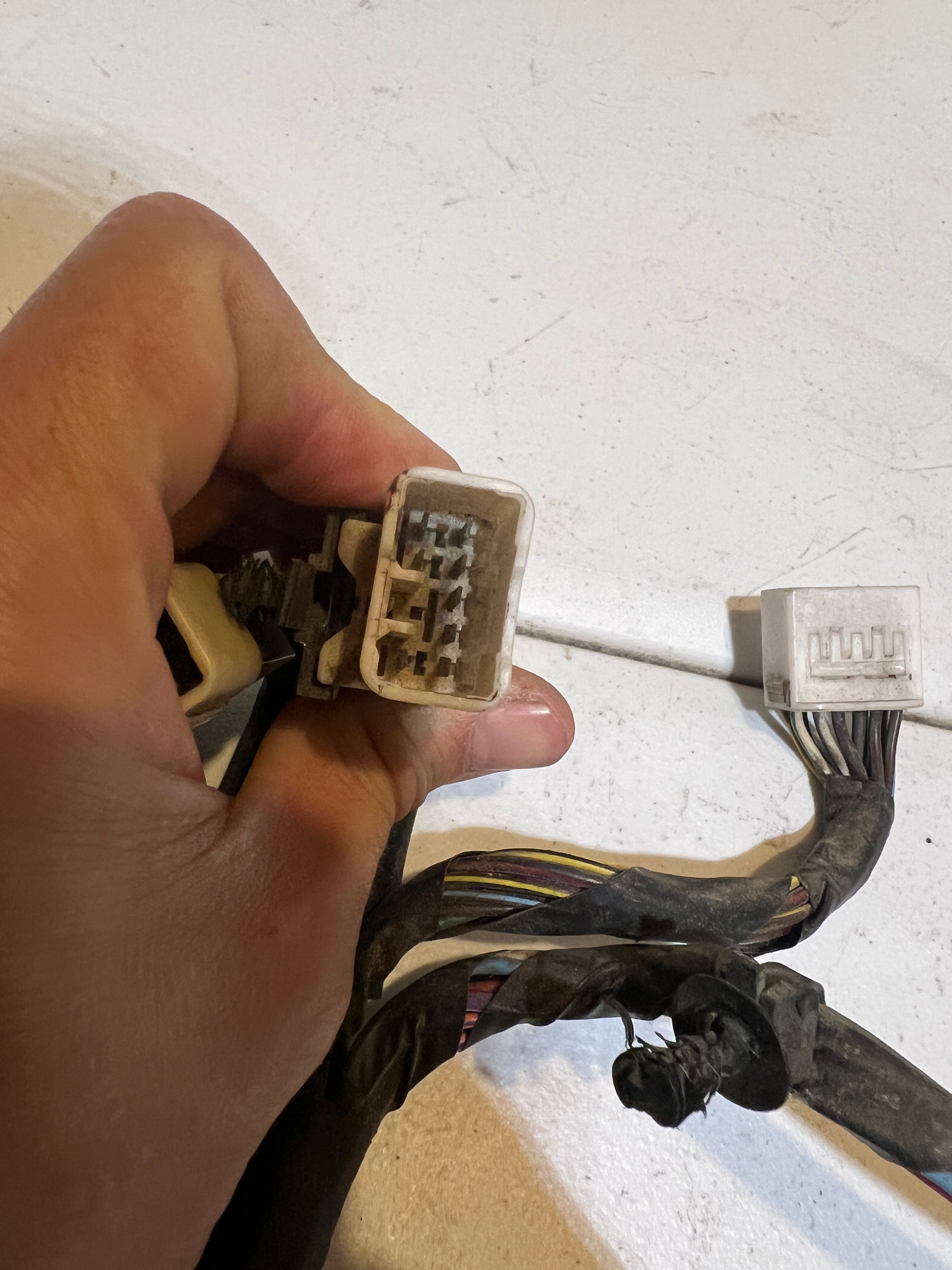 1998-2002 Ram 1500 2500 3500 Driver-Side Door Harness w/ Infinity (OEM)