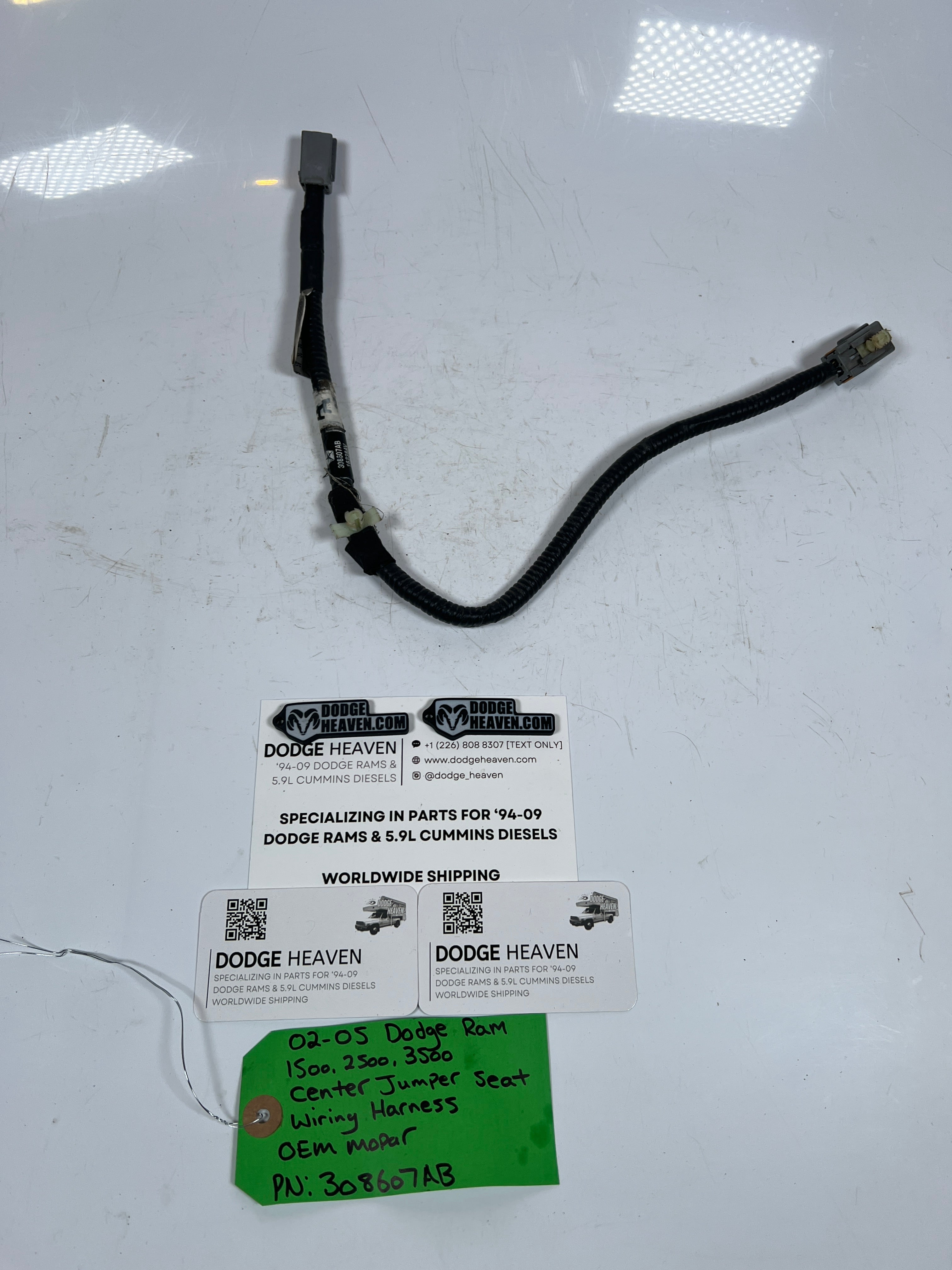 2002-2005 Dodge Ram Center Jumper Seat Wiring Harness