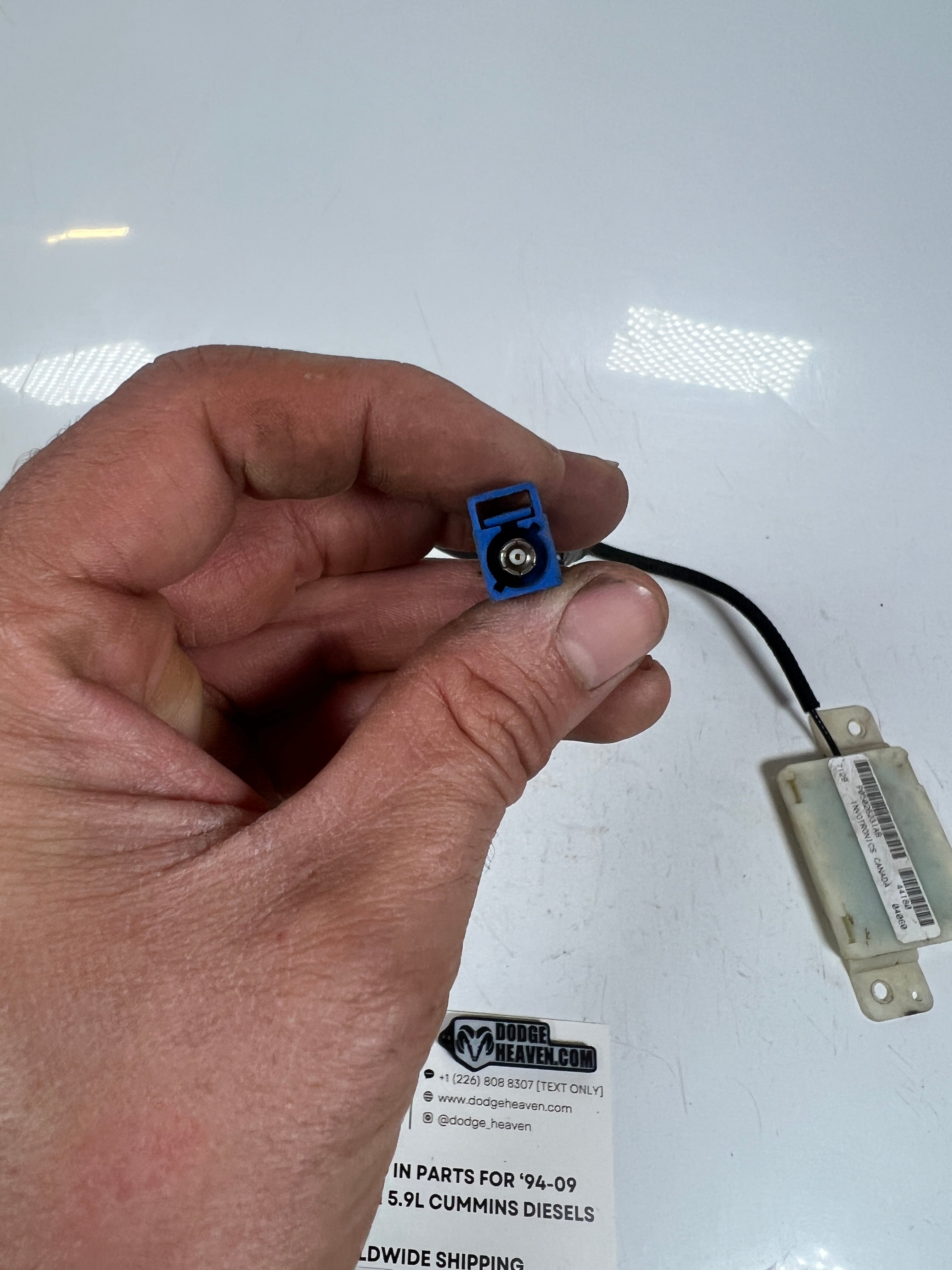 2008-2008 Dodge Ram Keyless Entry Remote Start Antenna Module