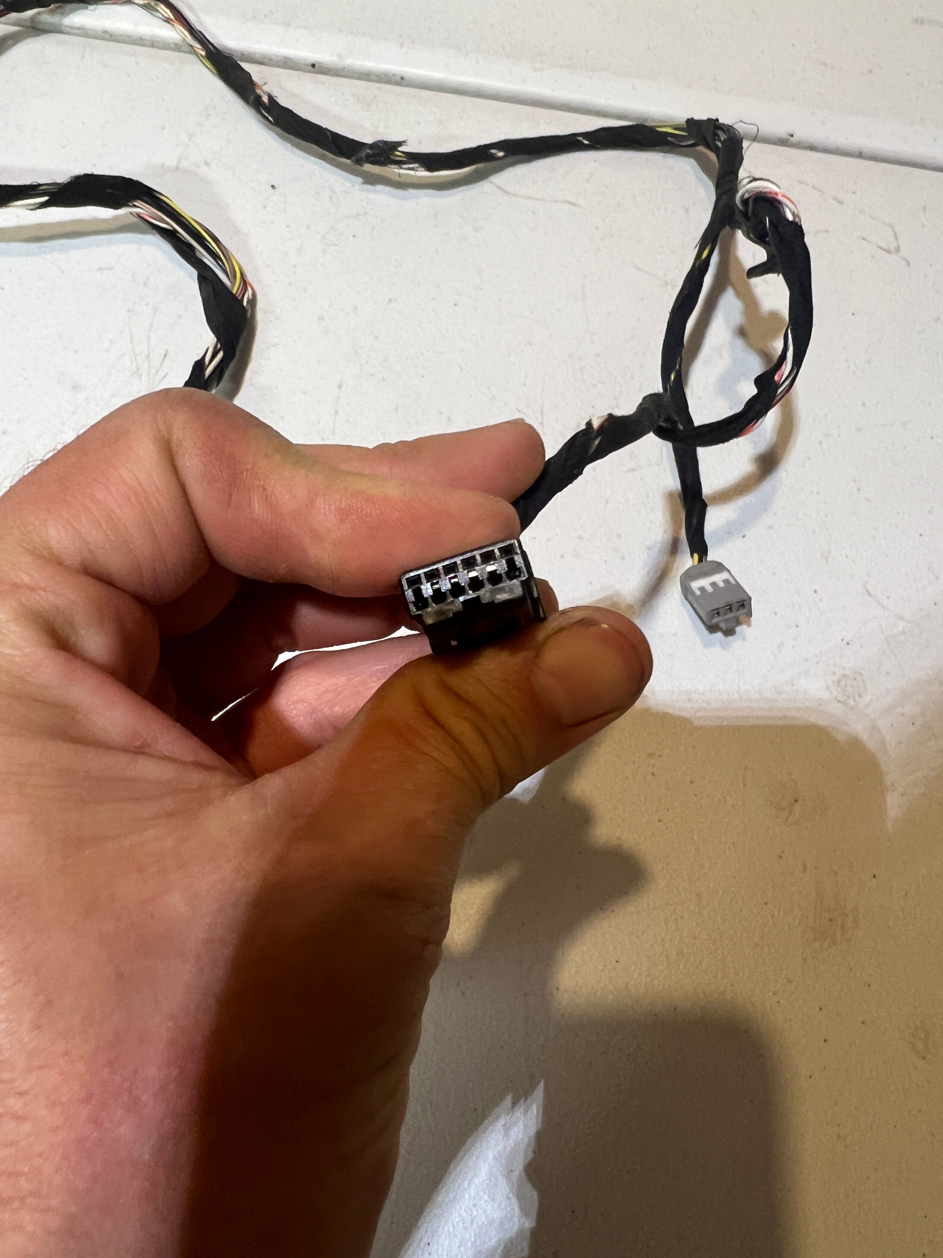 2007-2009 Dodge Ram Quad Cab Headliner Console Light Wiring Harness