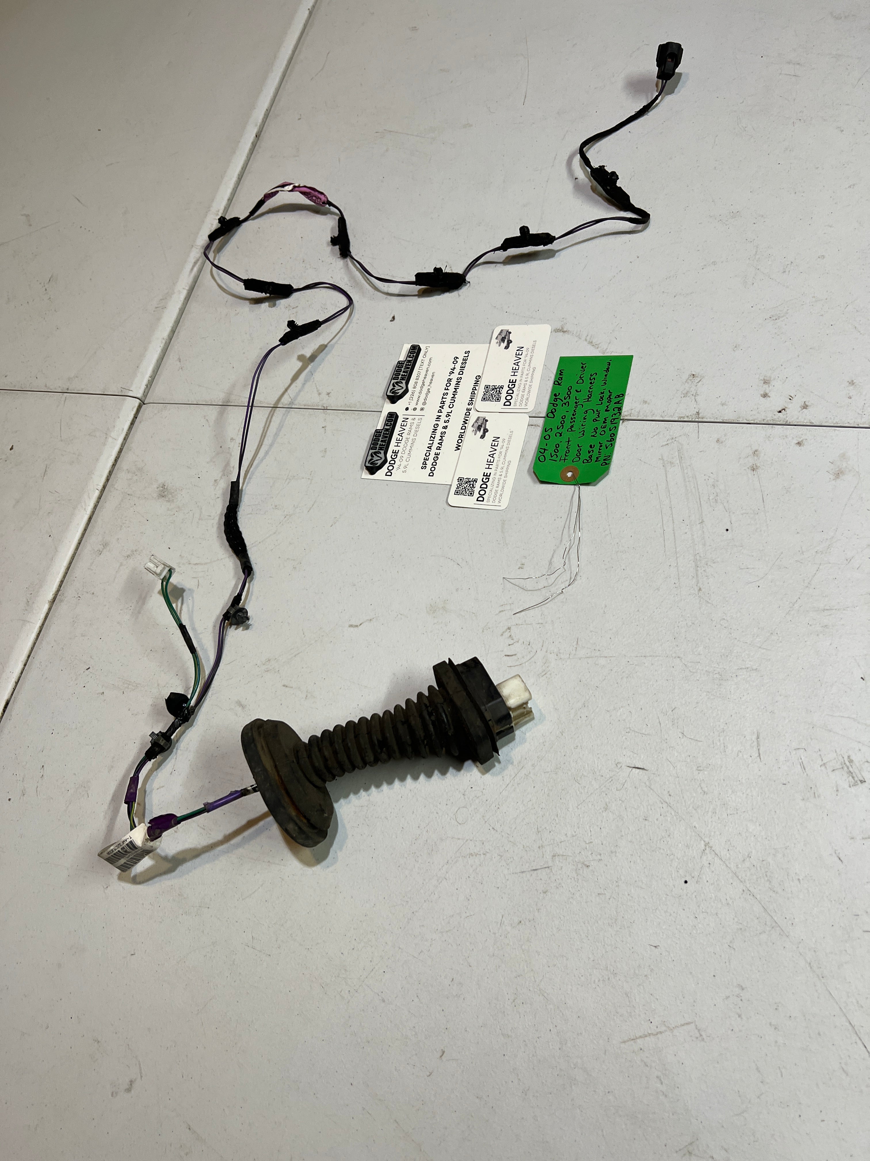 2004-2005 Dodge Ram Front RH & LH Door Wiring Harness Base