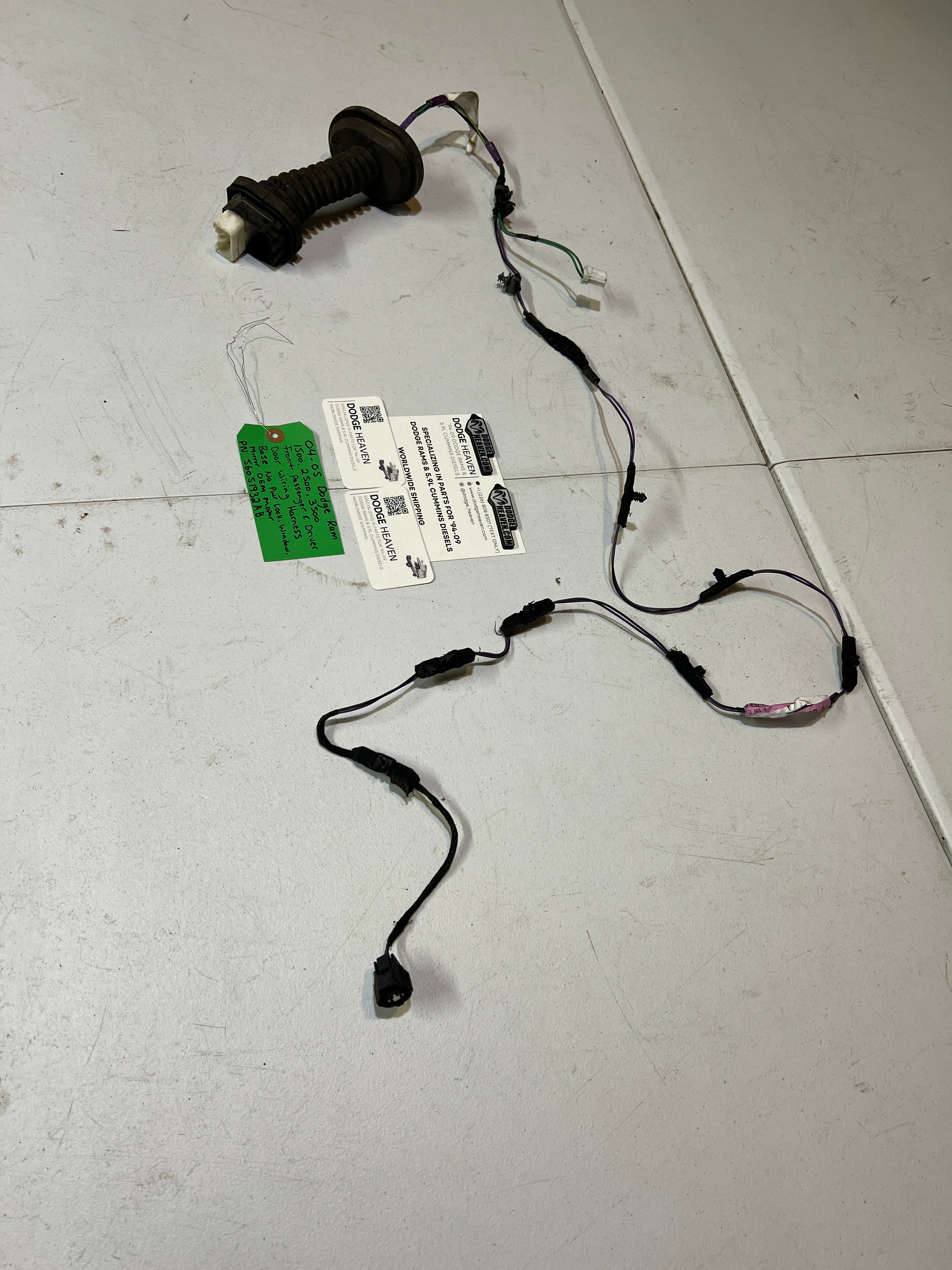 2004-2005 Dodge Ram Front RH & LH Door Wiring Harness Base