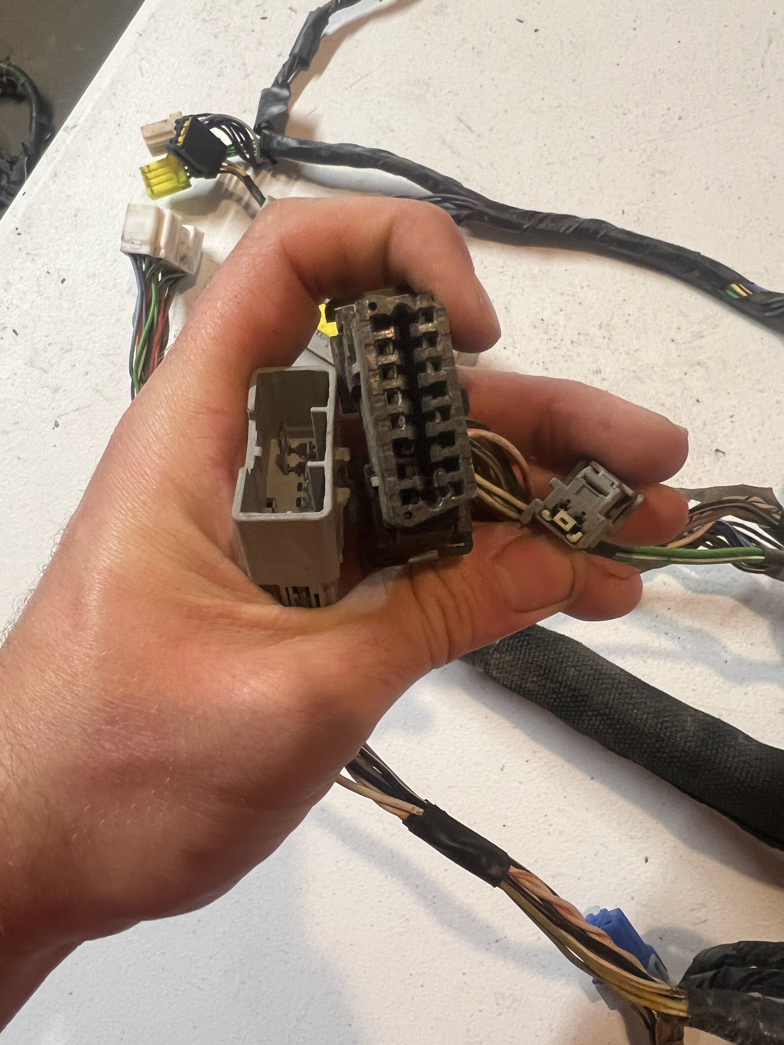 2006-2006 Dodge Ram 1500 2500 3500 Dash Wiring Harness