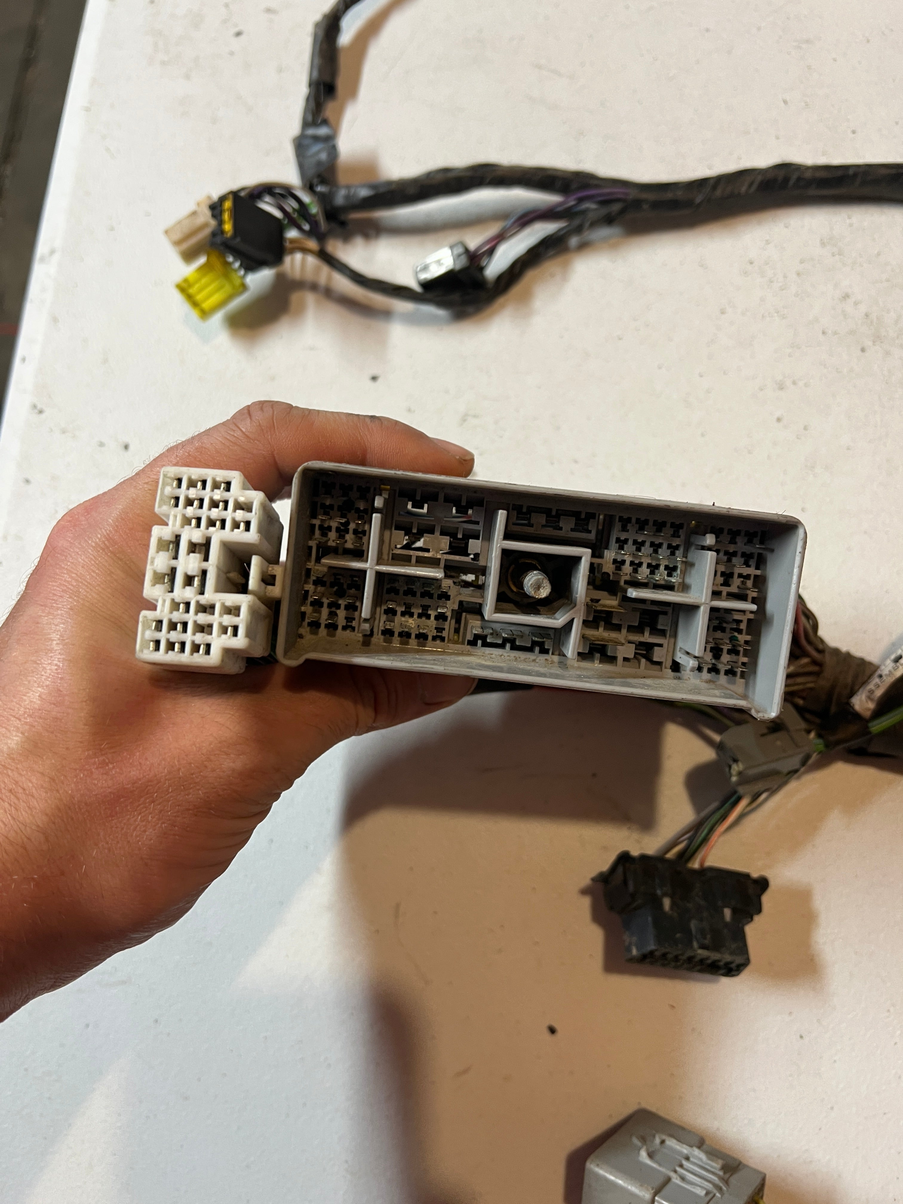 2006-2006 Dodge Ram 1500 2500 3500 Dash Wiring Harness