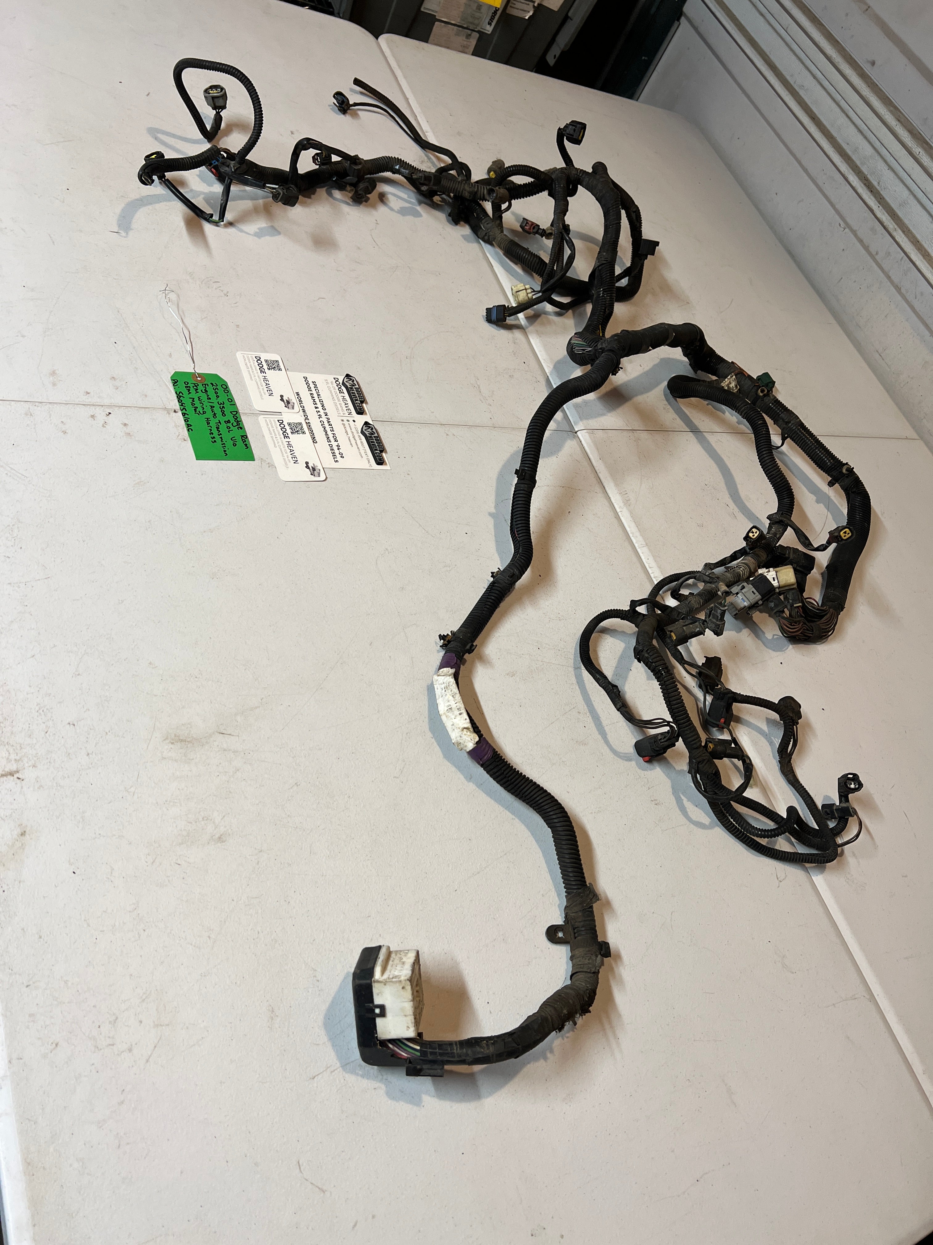 2000-2001 Dodge Ram 8.0L V10 Engine Transmission PCM Wiring Harness