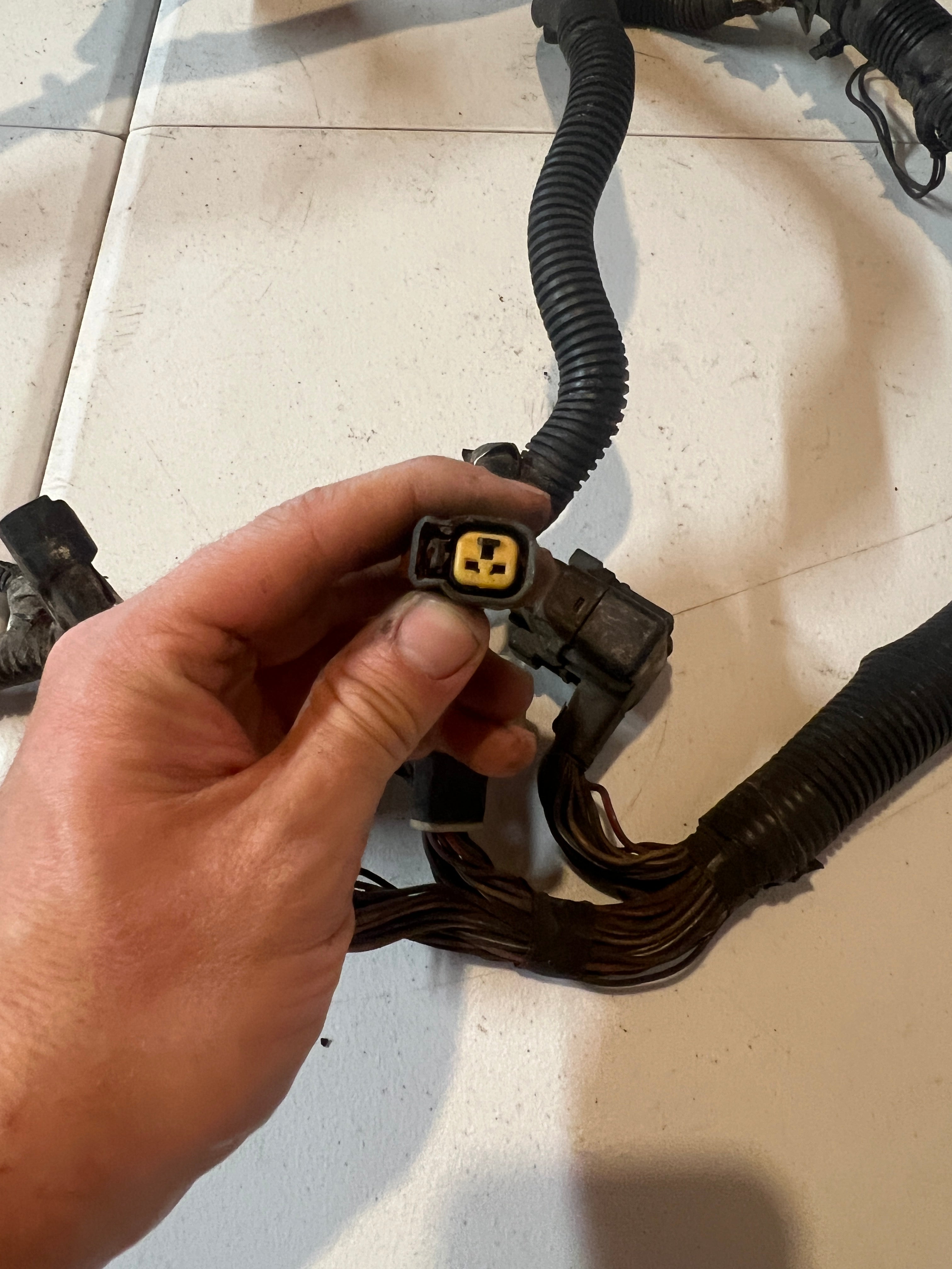 2000-2001 Dodge Ram 8.0L V10 Engine Transmission PCM Wiring Harness