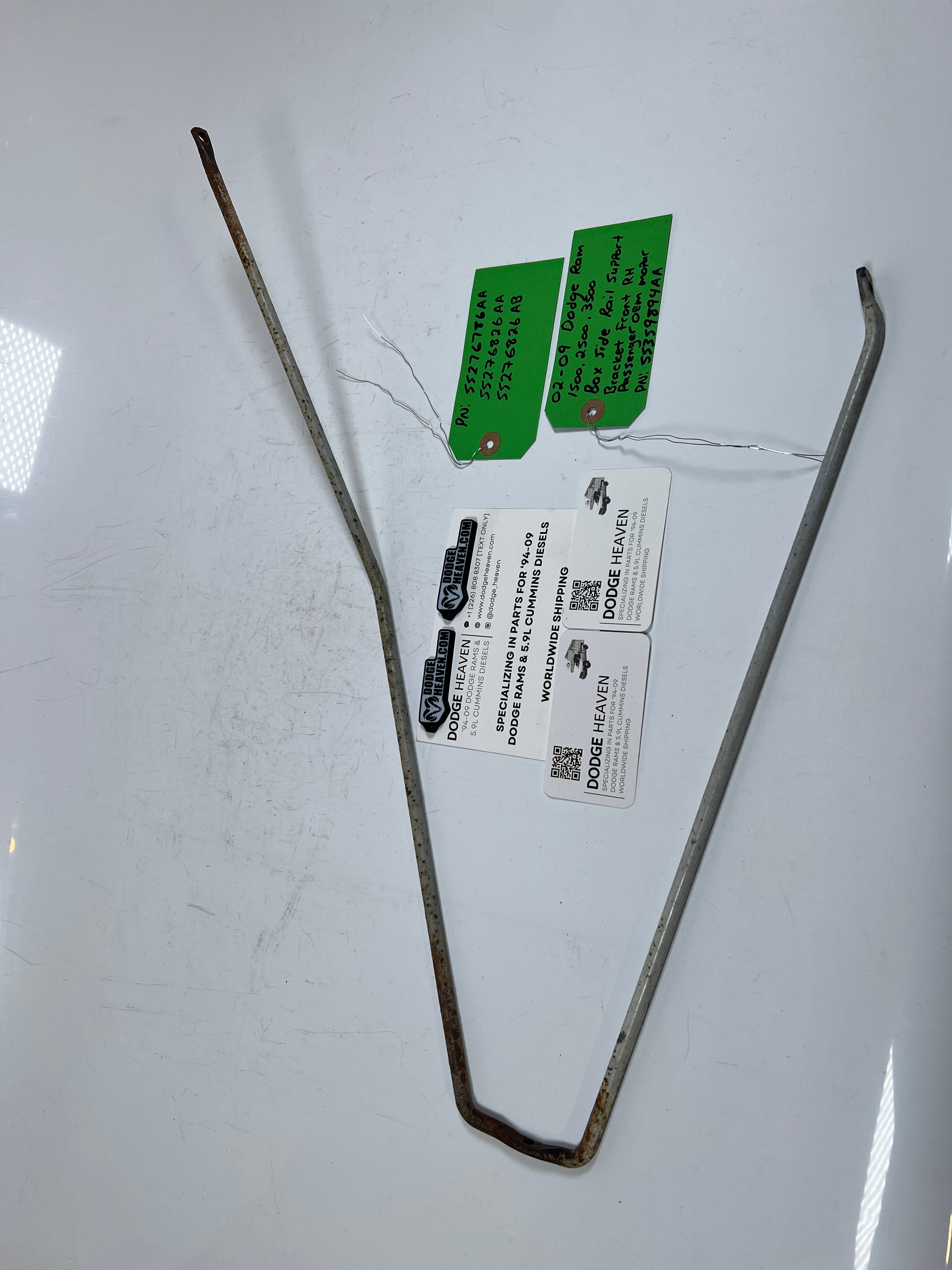2002-2009 Dodge Ram 1500-3500 Box Side Rail Support Bracket Front RH