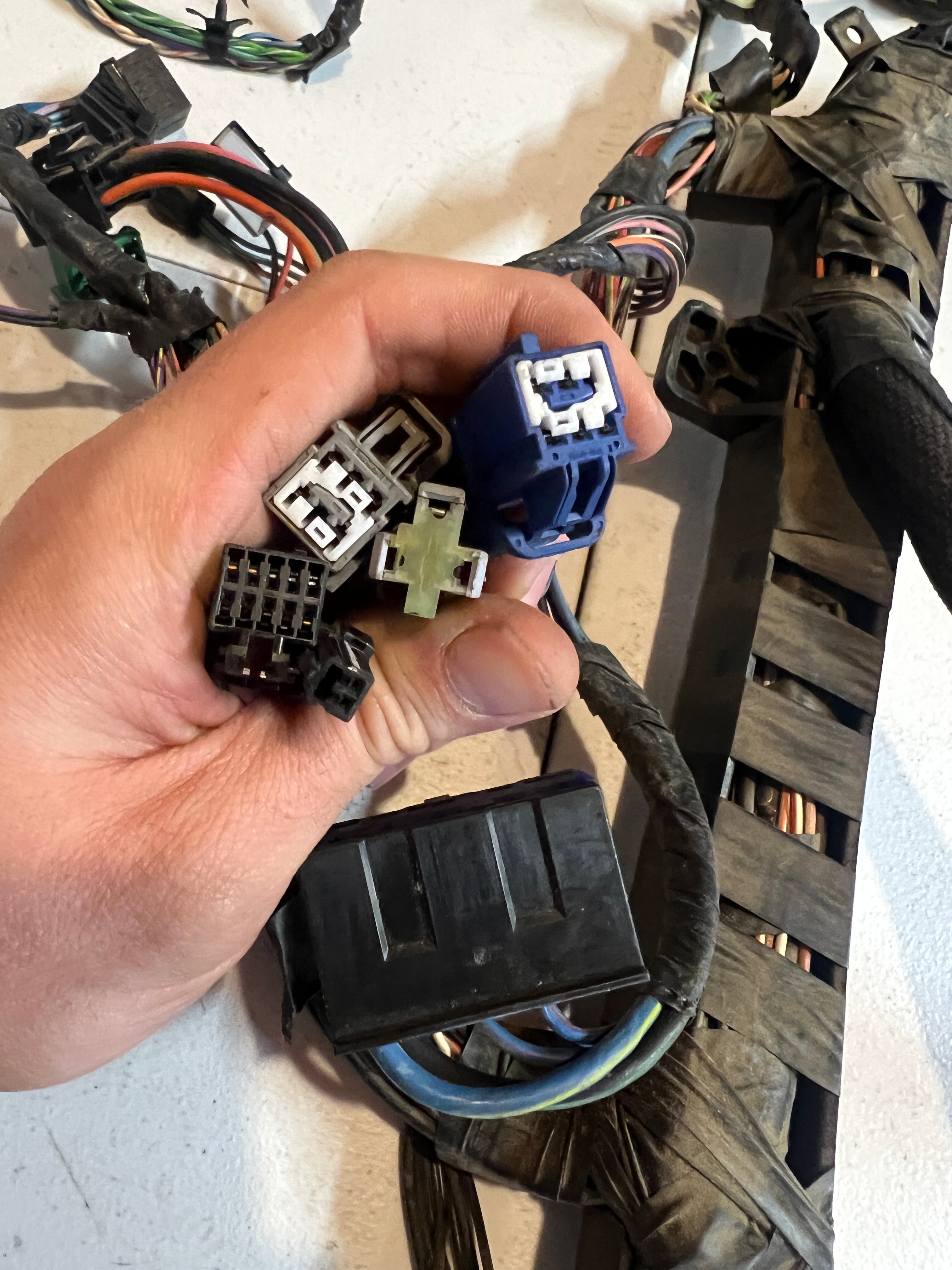 2008-2008 Dodge Ram 1500 2500 3500 Dash Wiring Harness