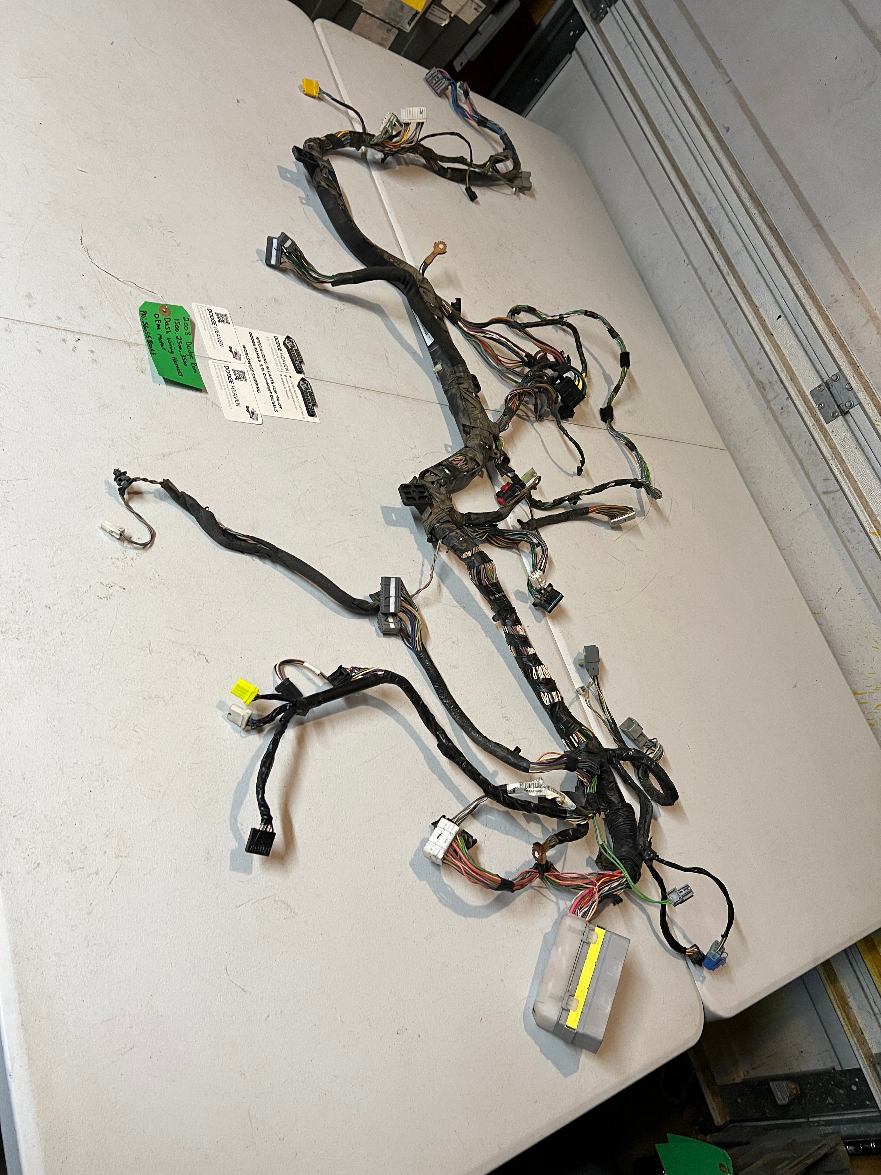 2008-2008 Dodge Ram 1500 2500 3500 Dash Wiring Harness