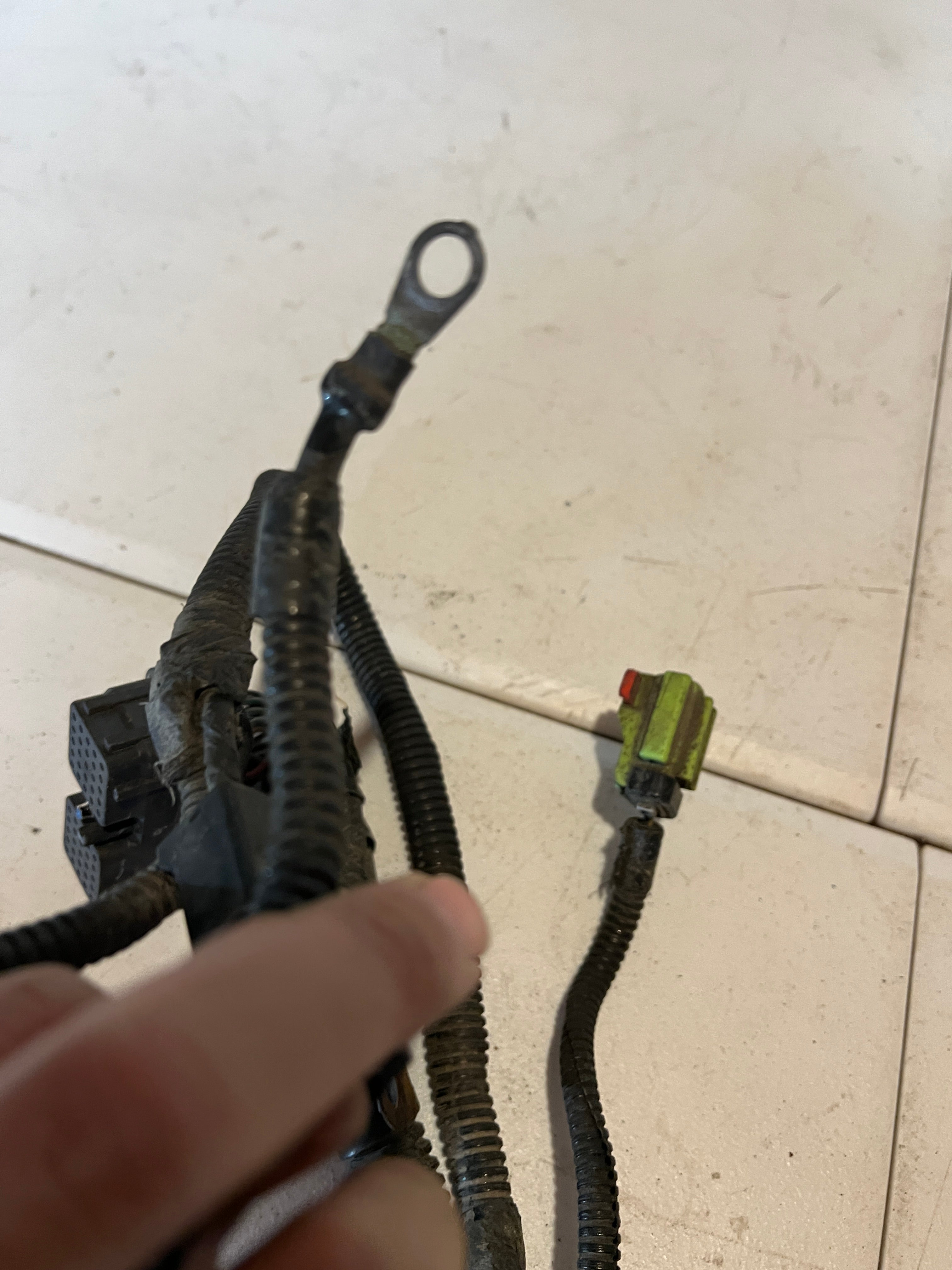 2003-2003 Dodge Ram 2500 3500 5.9L Cummins Engine ECM Wiring Harness
