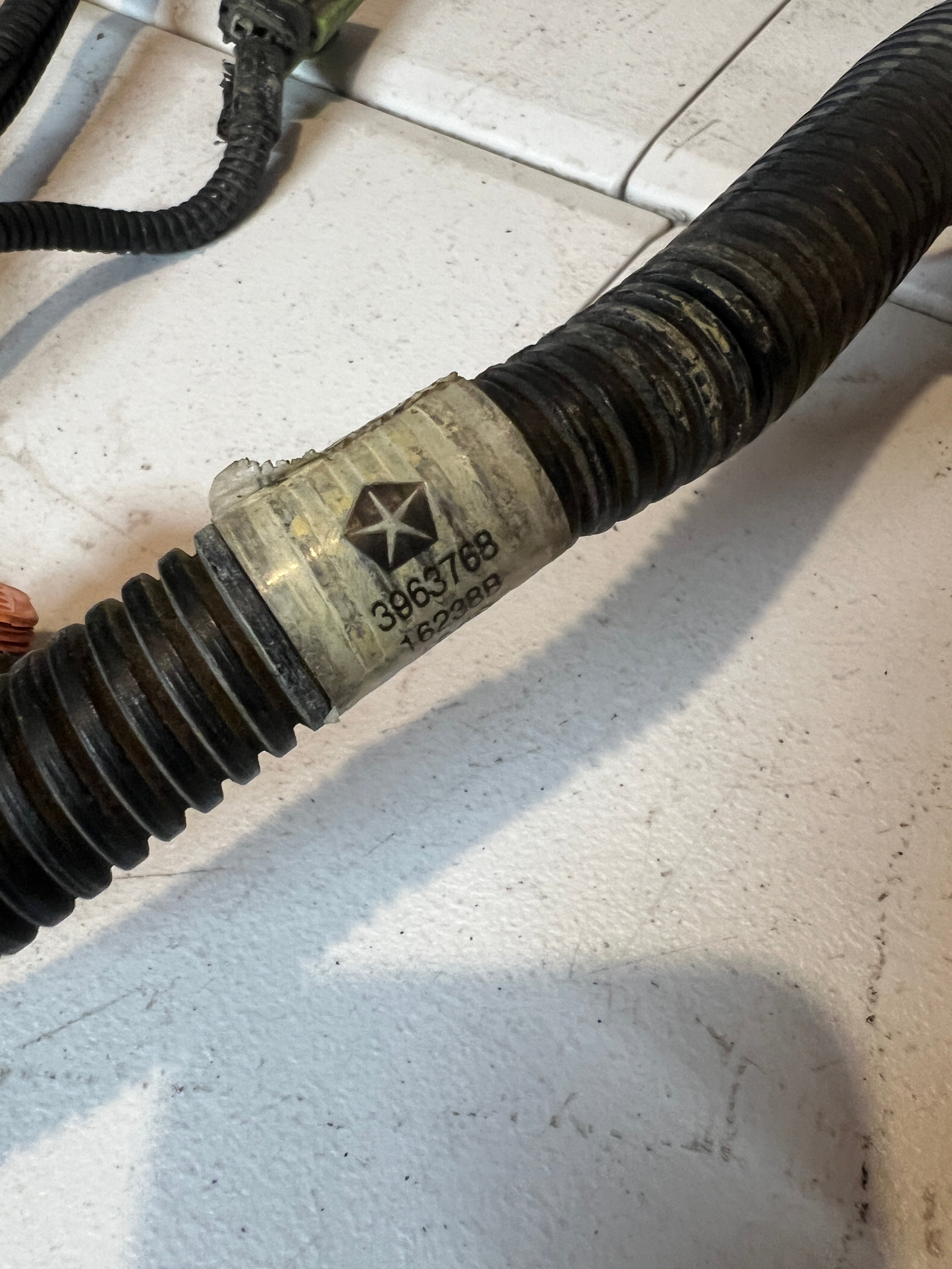 2003-2003 Dodge Ram 2500 3500 5.9L Cummins Engine ECM Wiring Harness