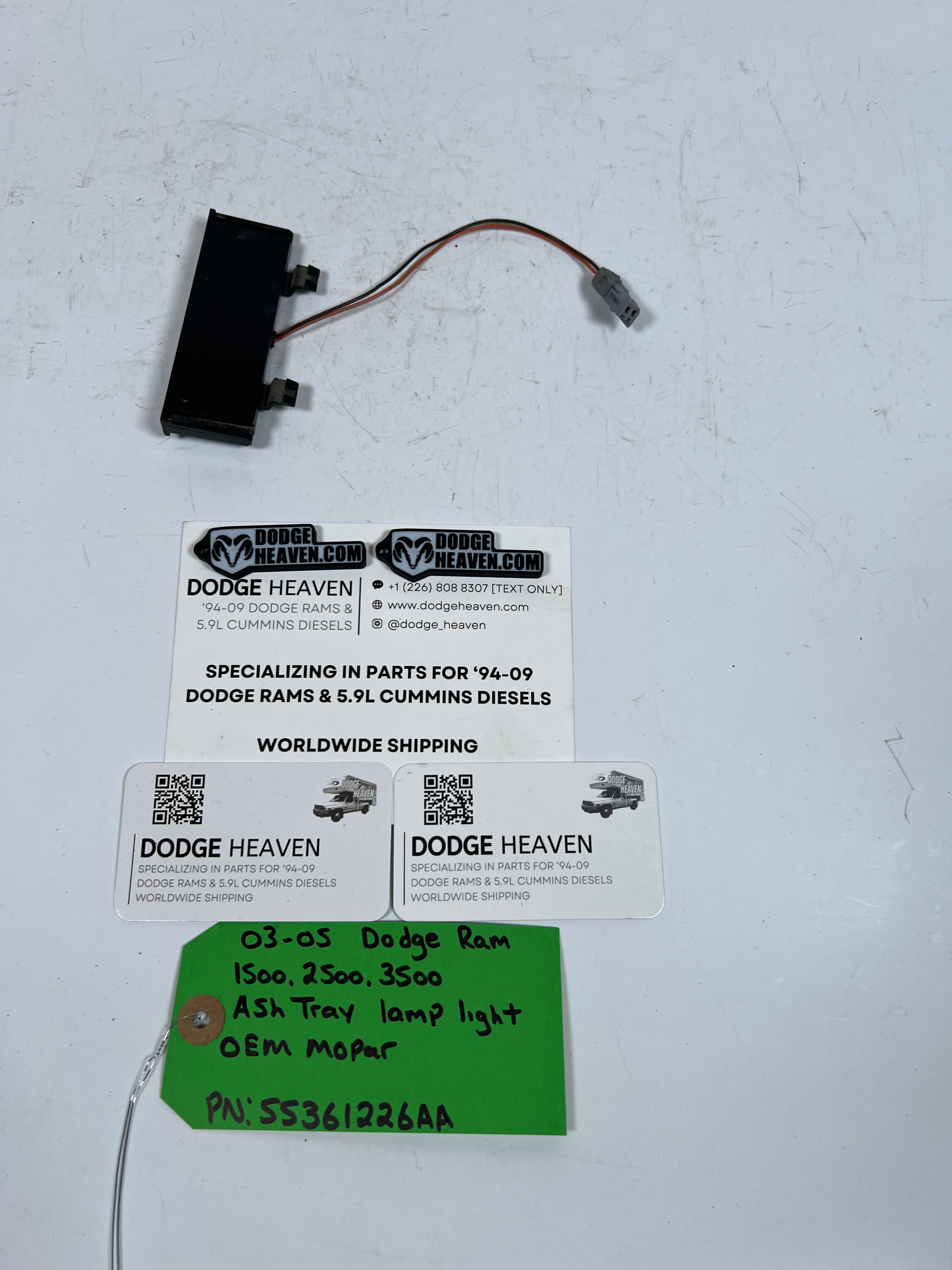 2003-2005 Dodge Ram Ash Tray Lamp Light